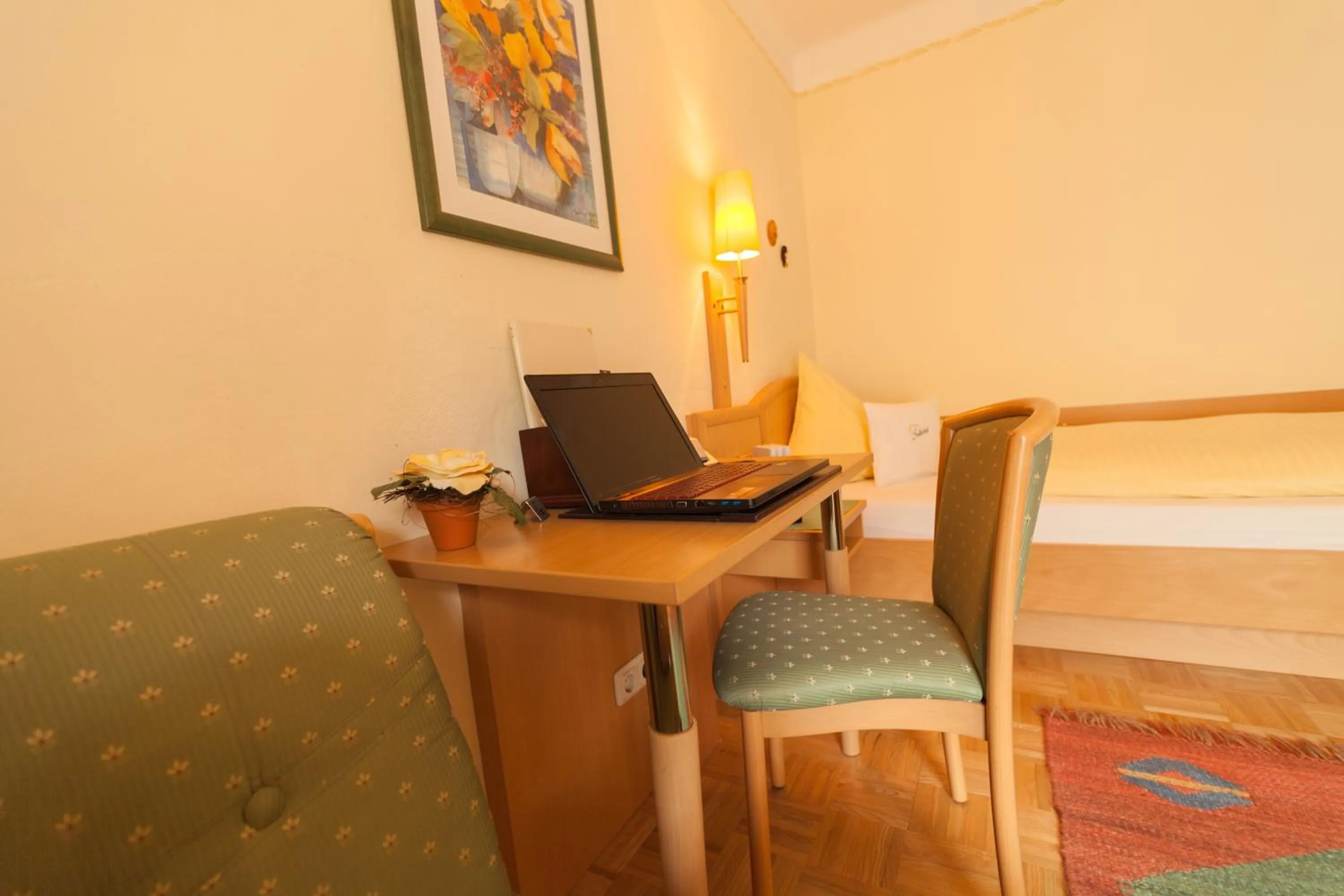 Photo of the whole room in Garten - Hotel Sallerhof