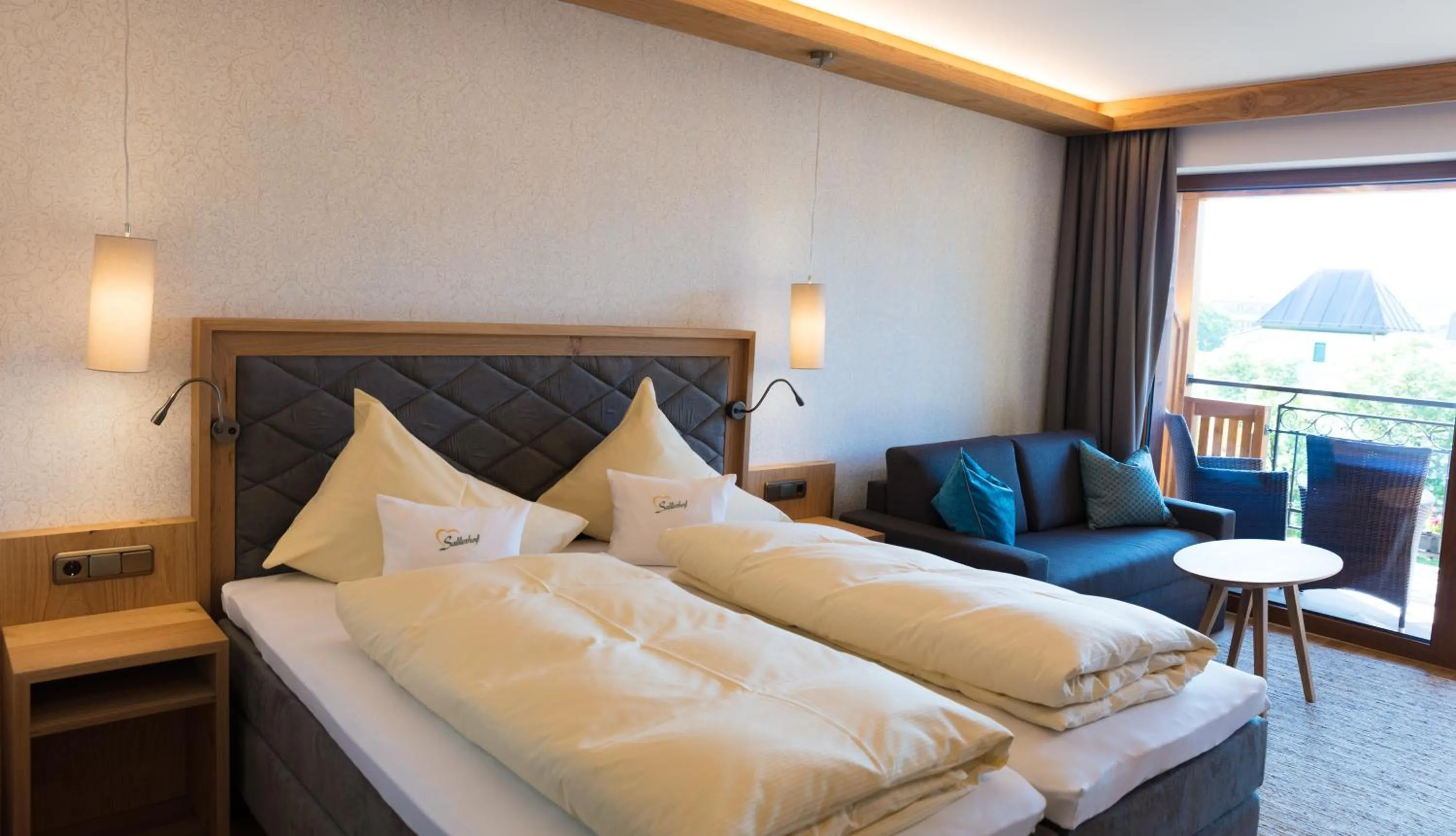 Photo of the whole room, Bed in Garten - Hotel Sallerhof