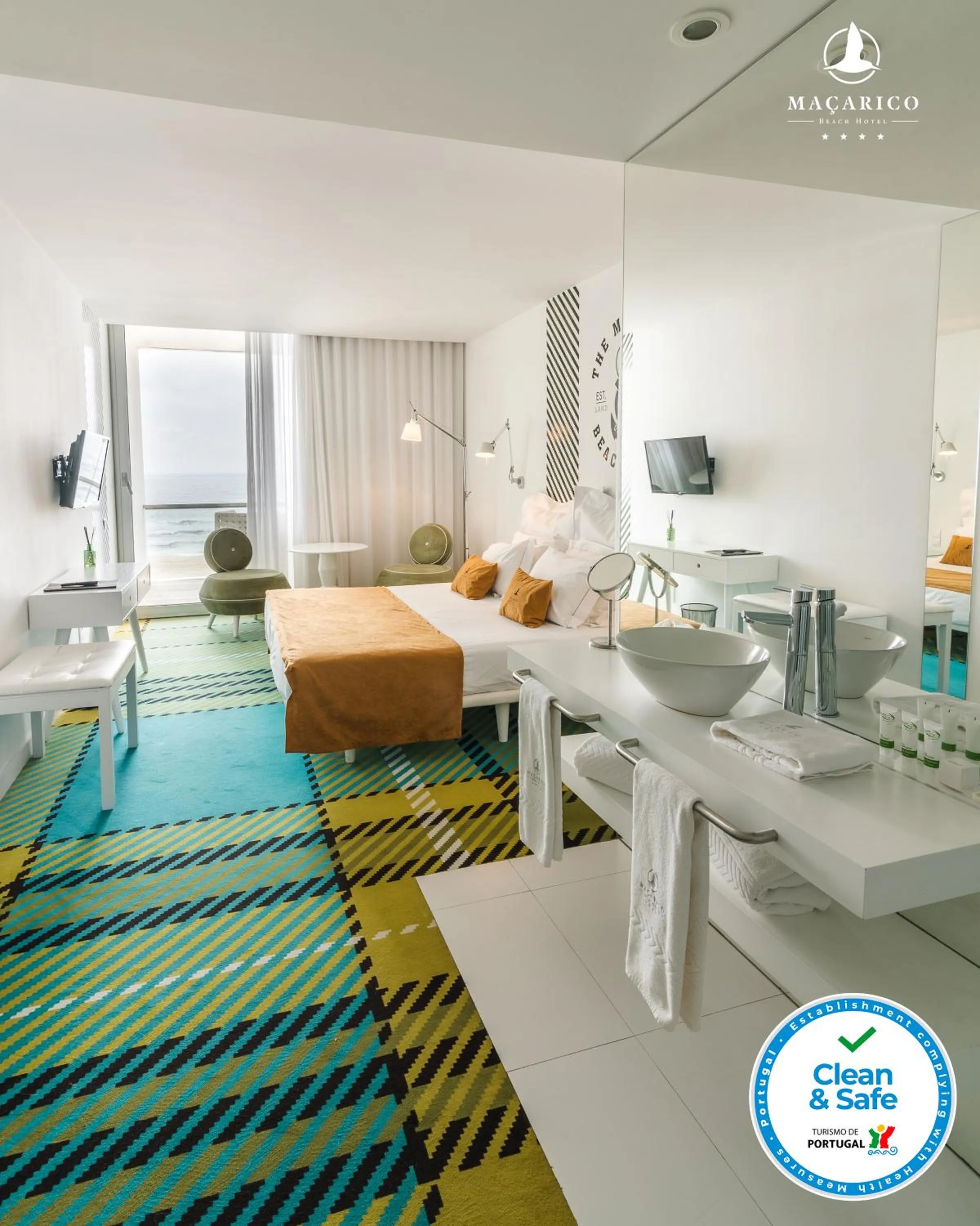 Toilet, Bed in Macarico Beach Hotel