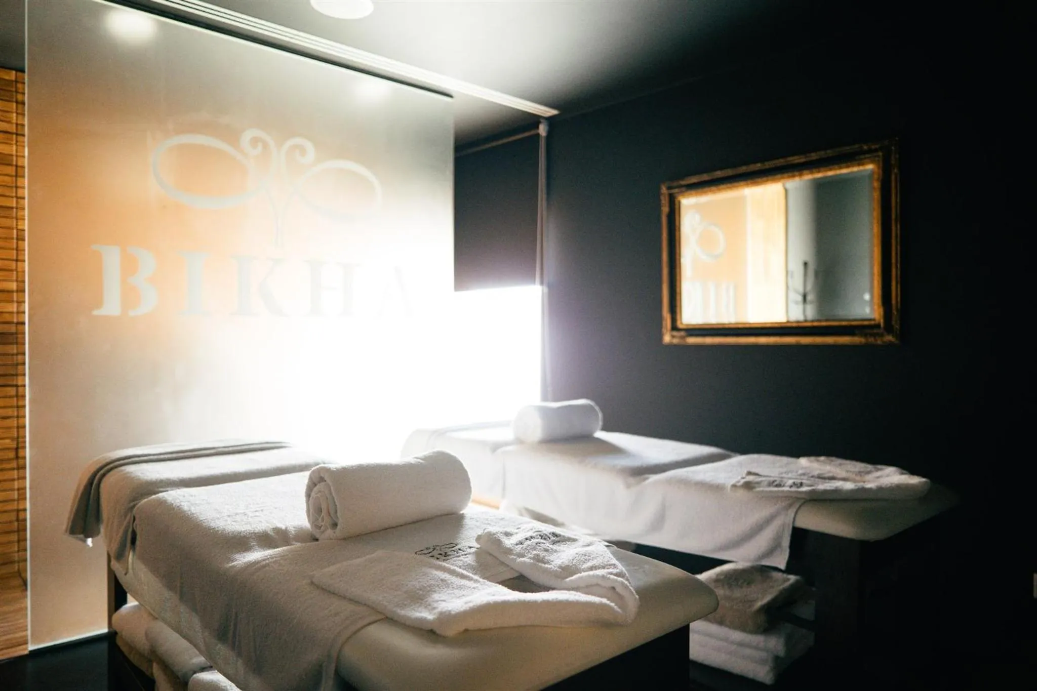 Massage, Bed in Macarico Beach Hotel