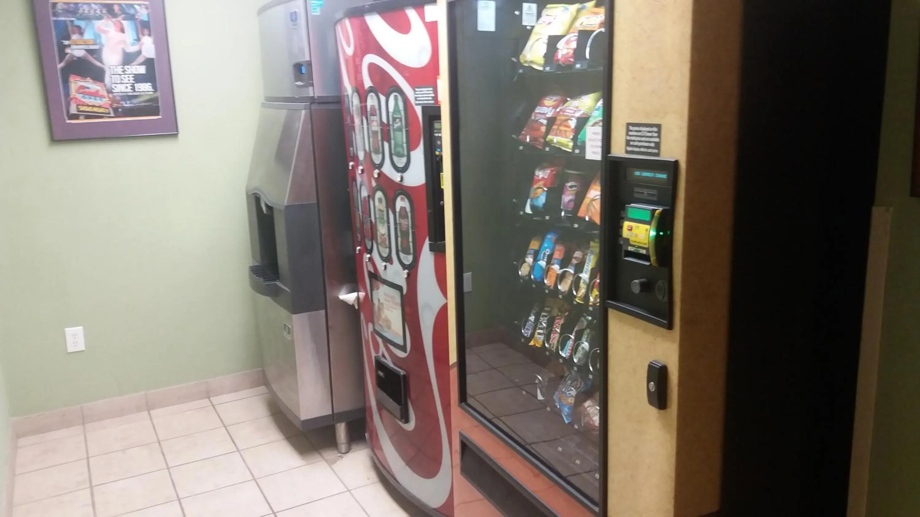 vending machine in Motel 6 Myrtle Beach