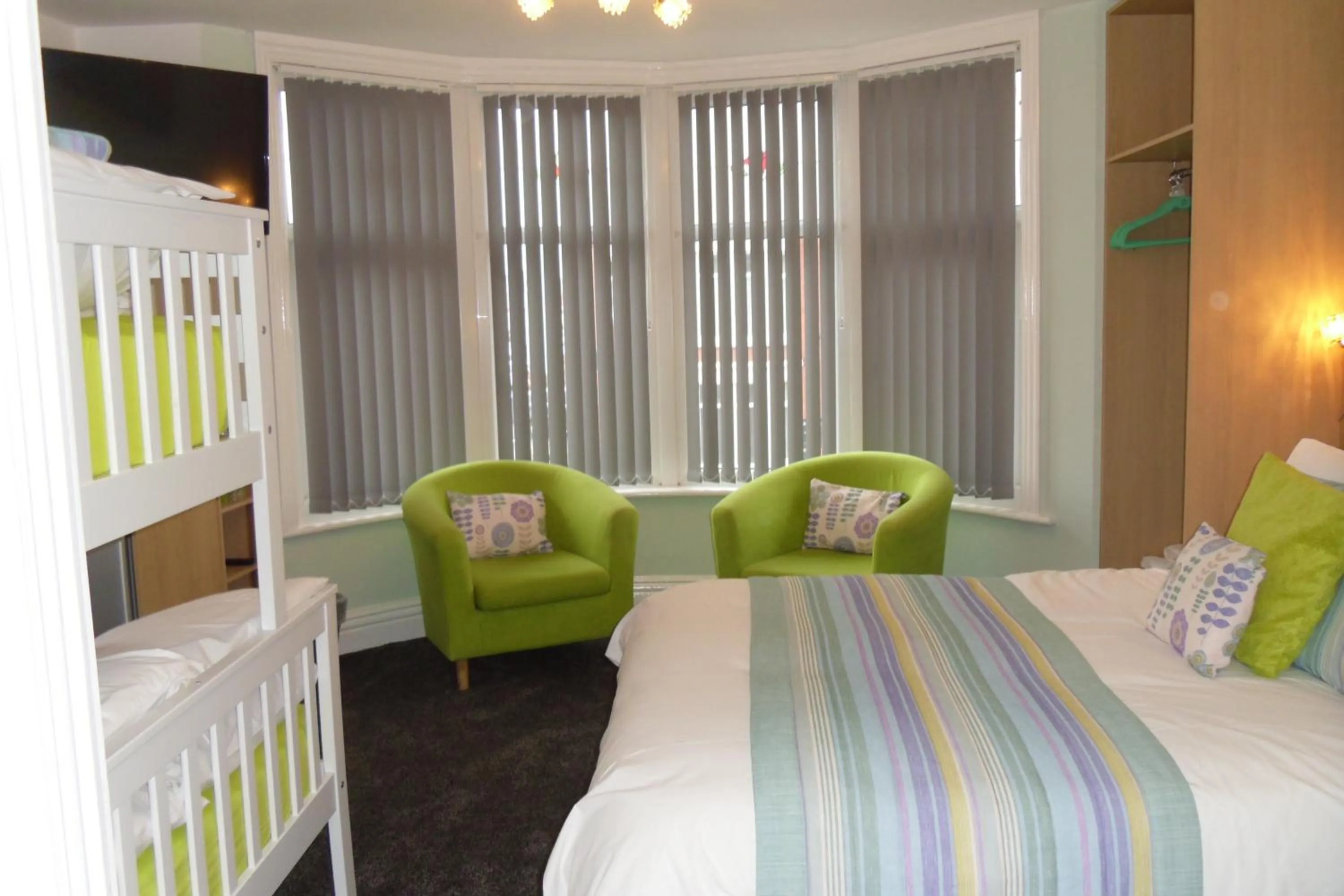 Bed in The Beaucliffe Hotel