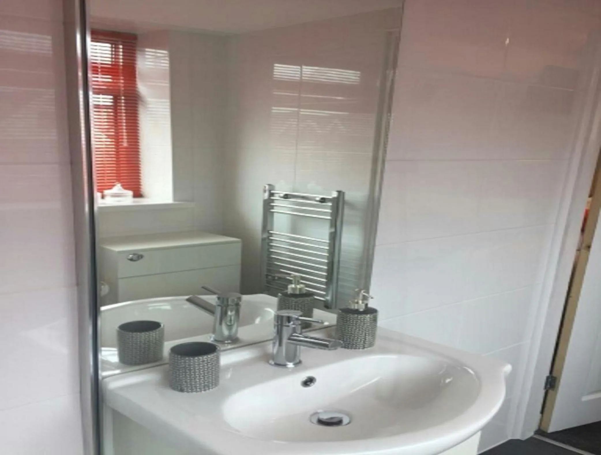 Bathroom in The Beaucliffe Hotel