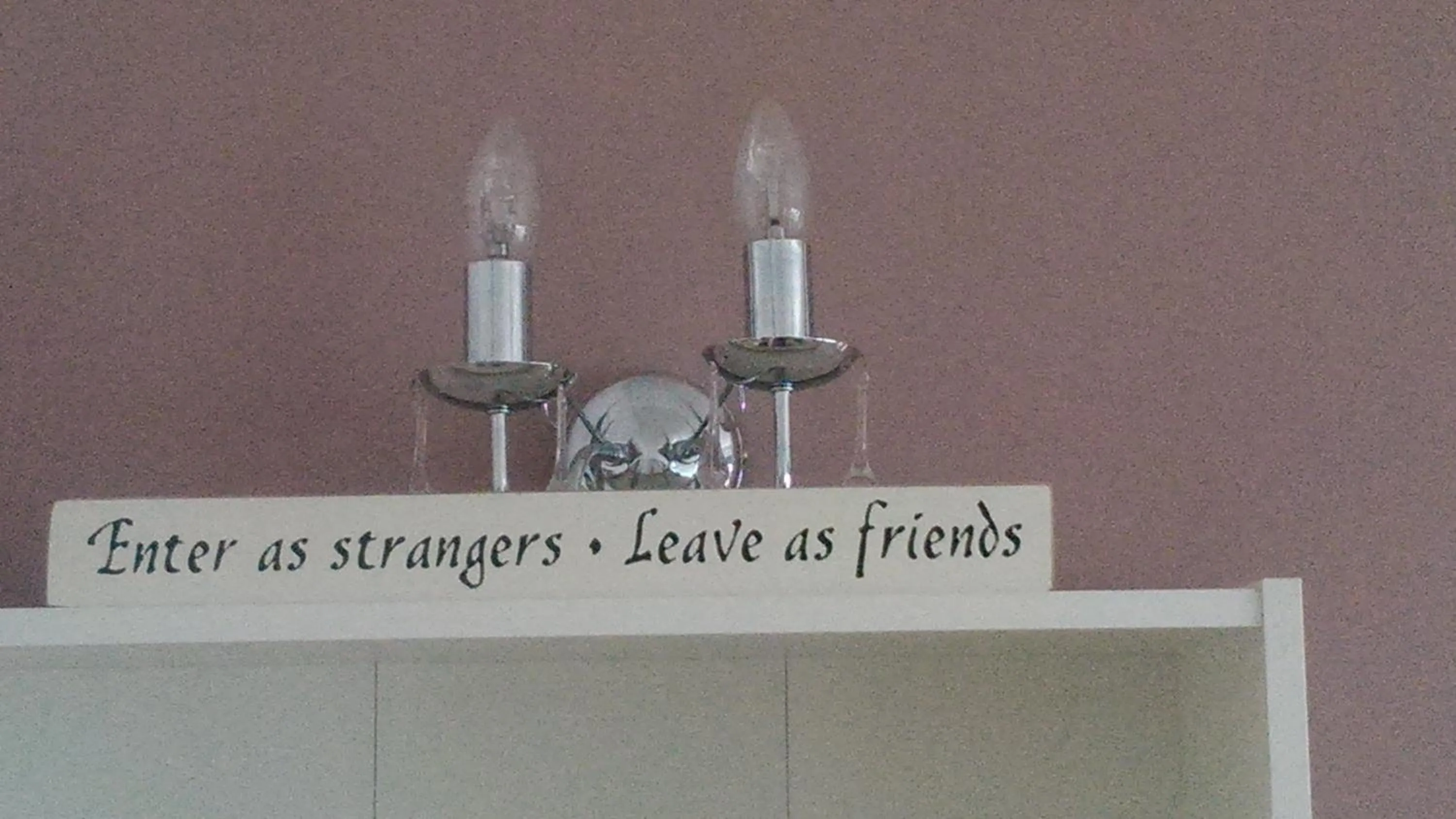 Text overlay in The Beaucliffe Hotel