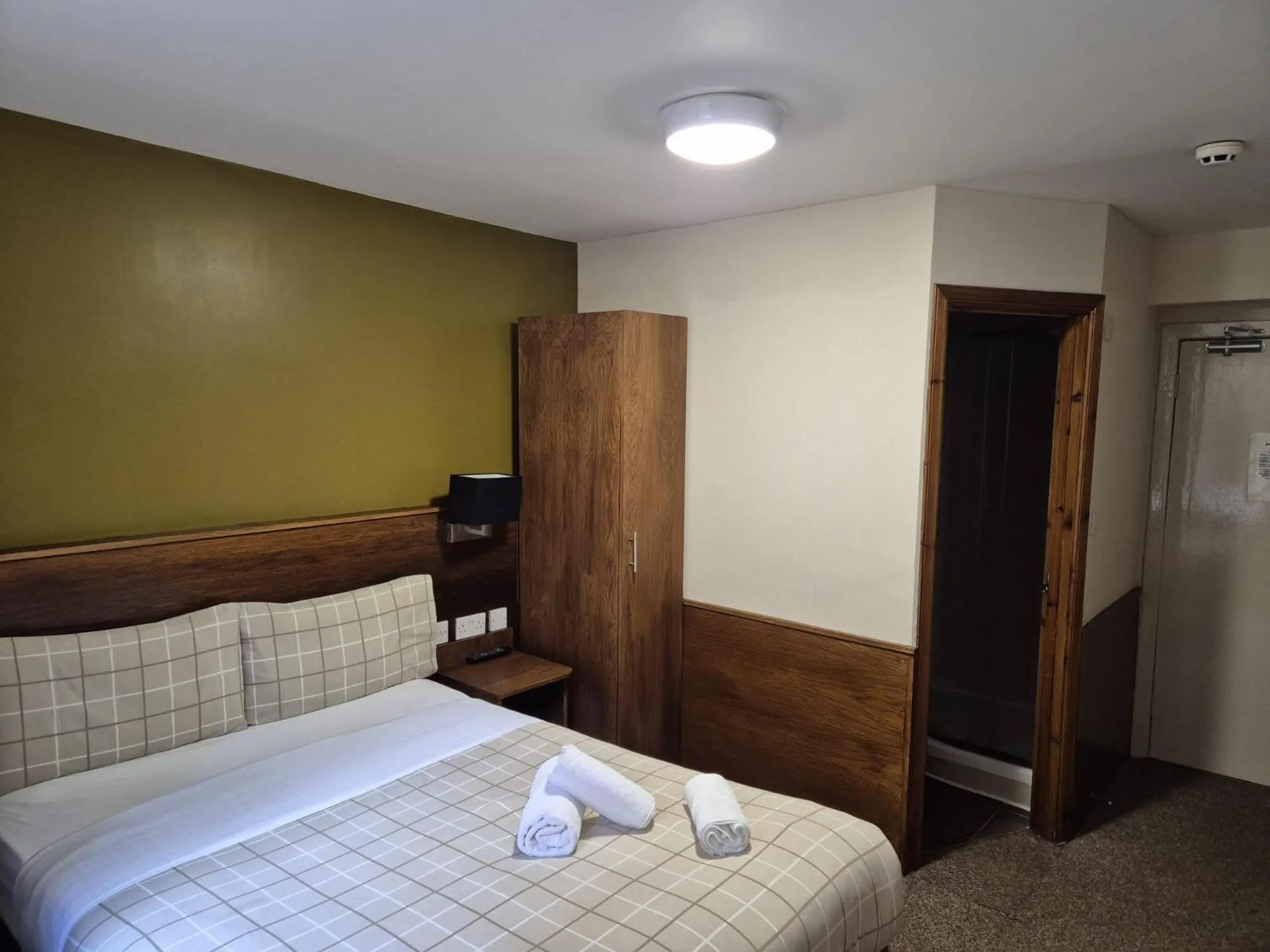 Bed in Glasgow House