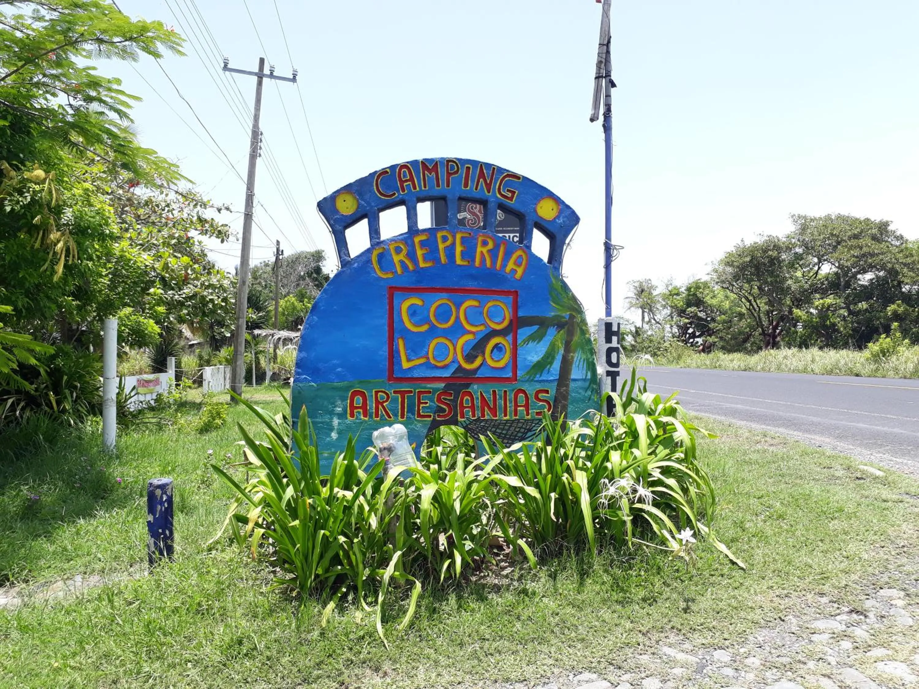 Property logo or sign in Eco Coco Loco by Rotamundos