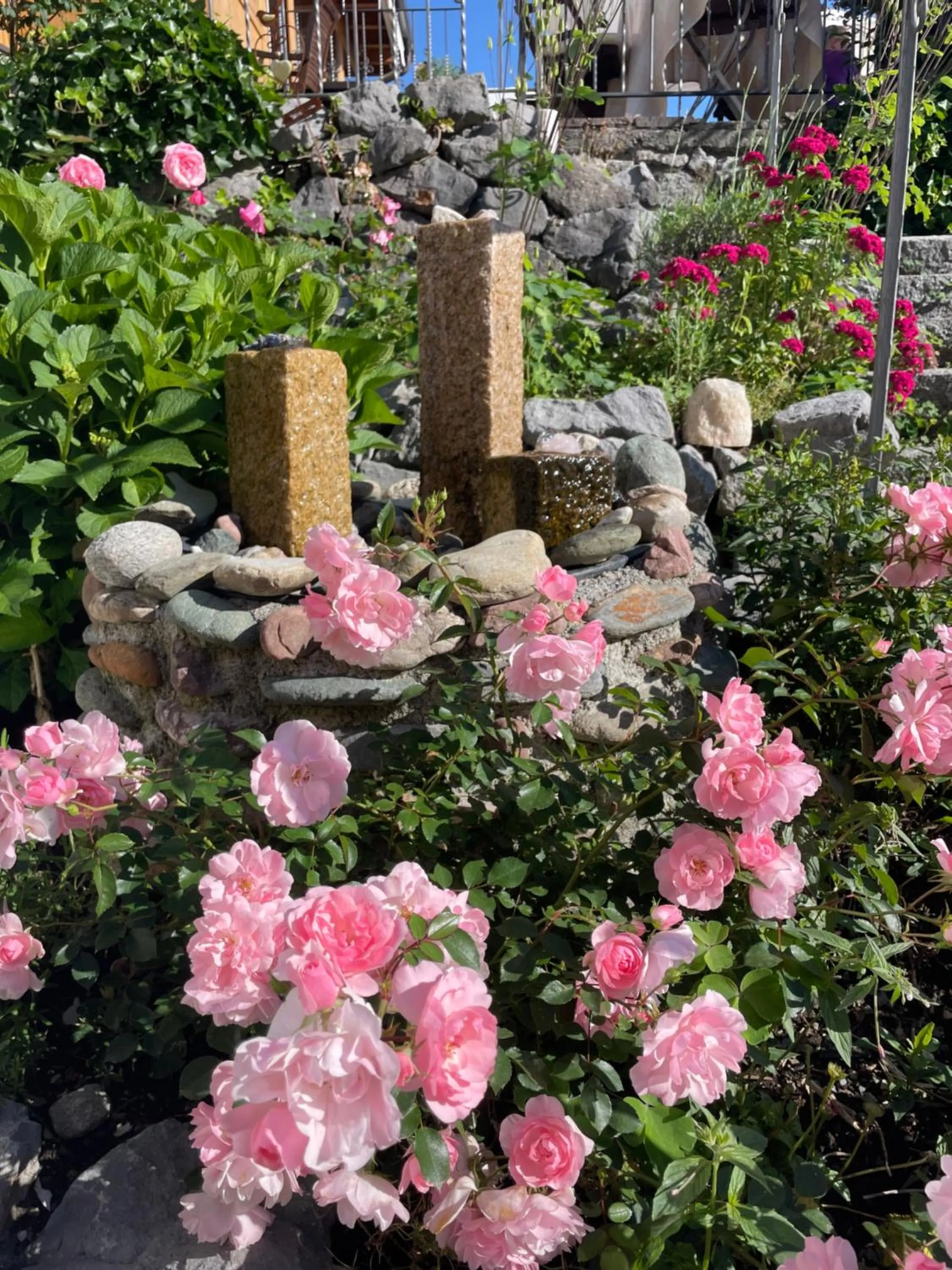 Garden in Gartenhotel Rosenhof bei Kitzbühel