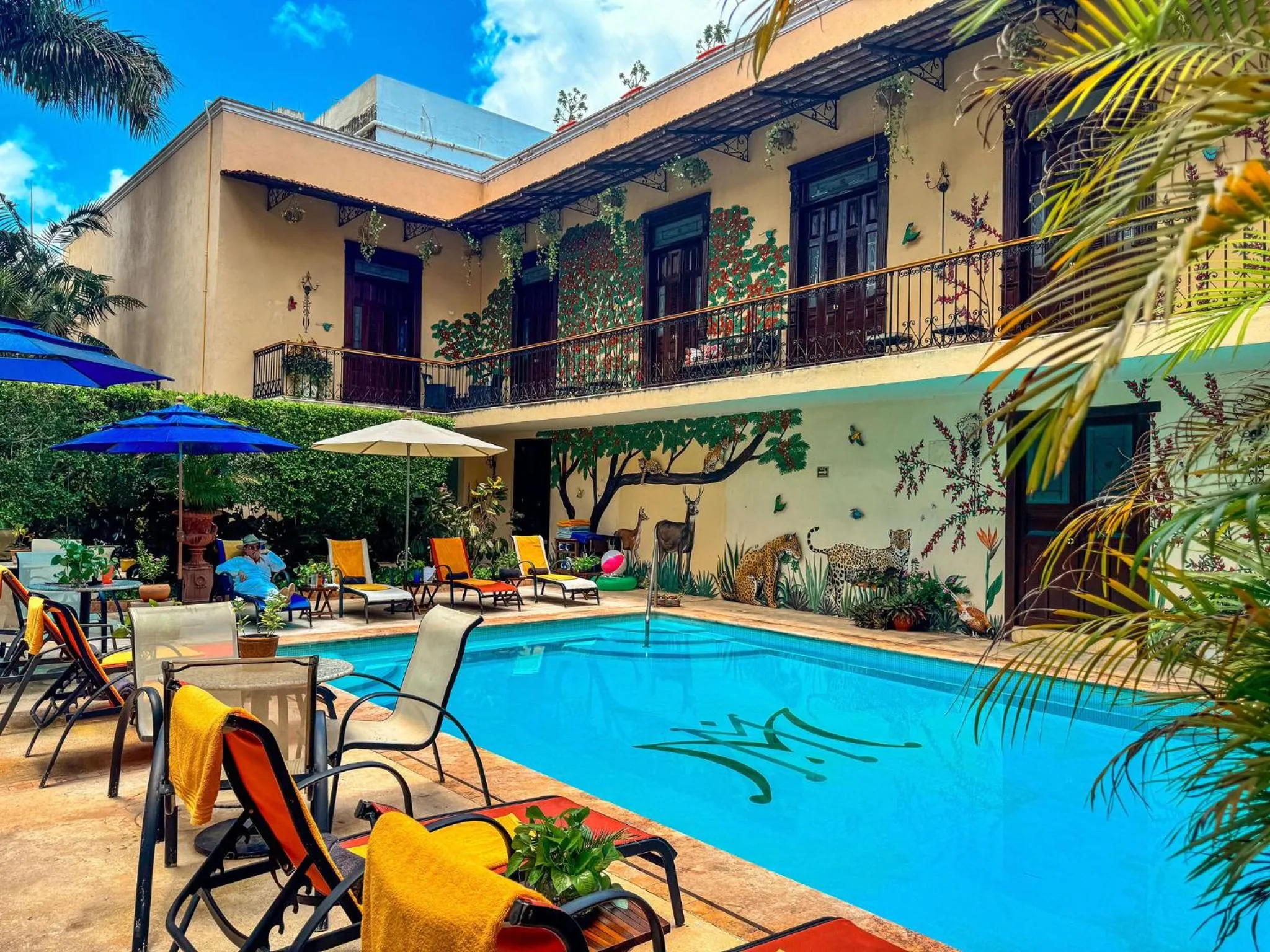 Swimming pool in Mansión Mérida Boutique Hotel - Restaurant