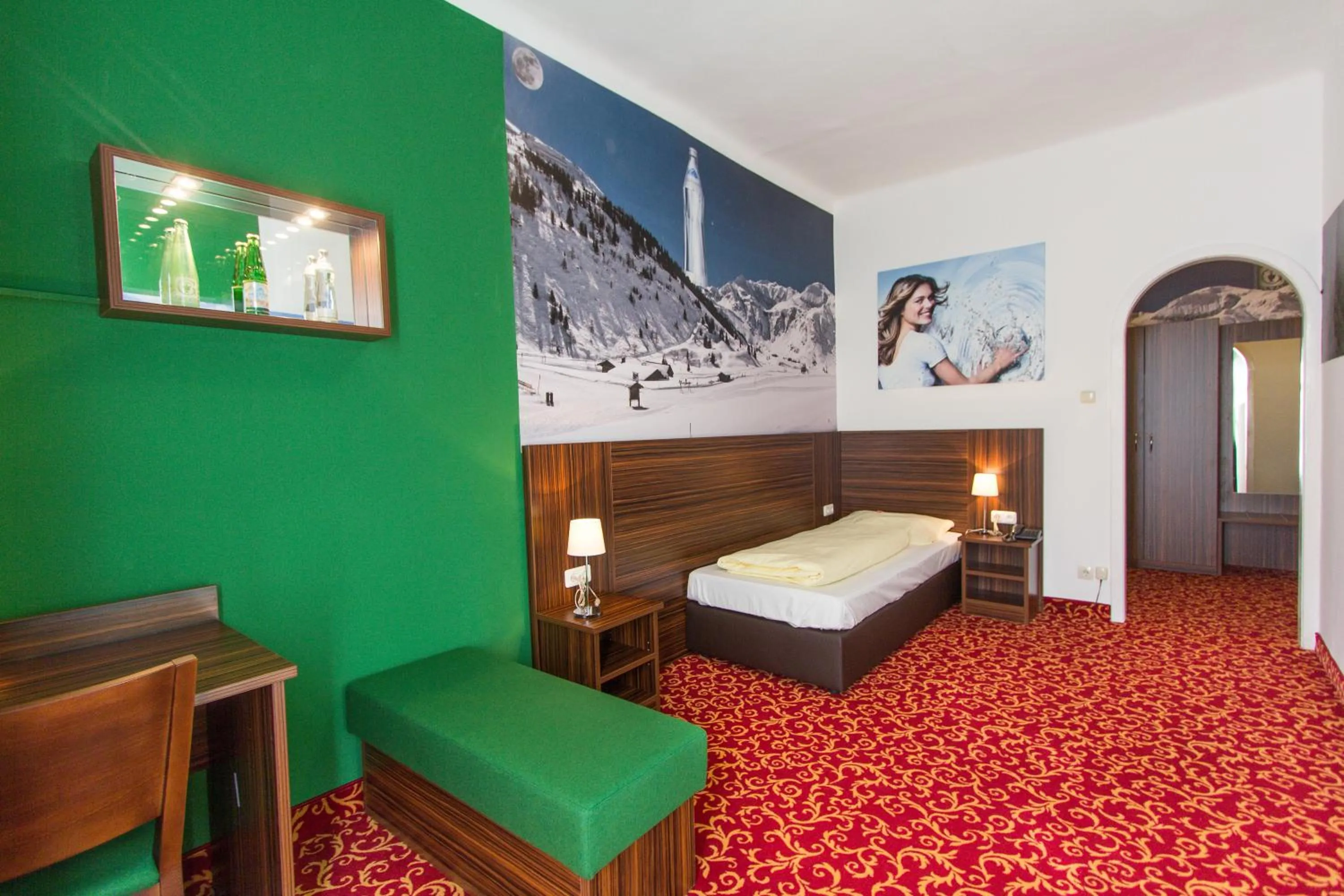 Bed in Kurhotel & Hotel Mozart