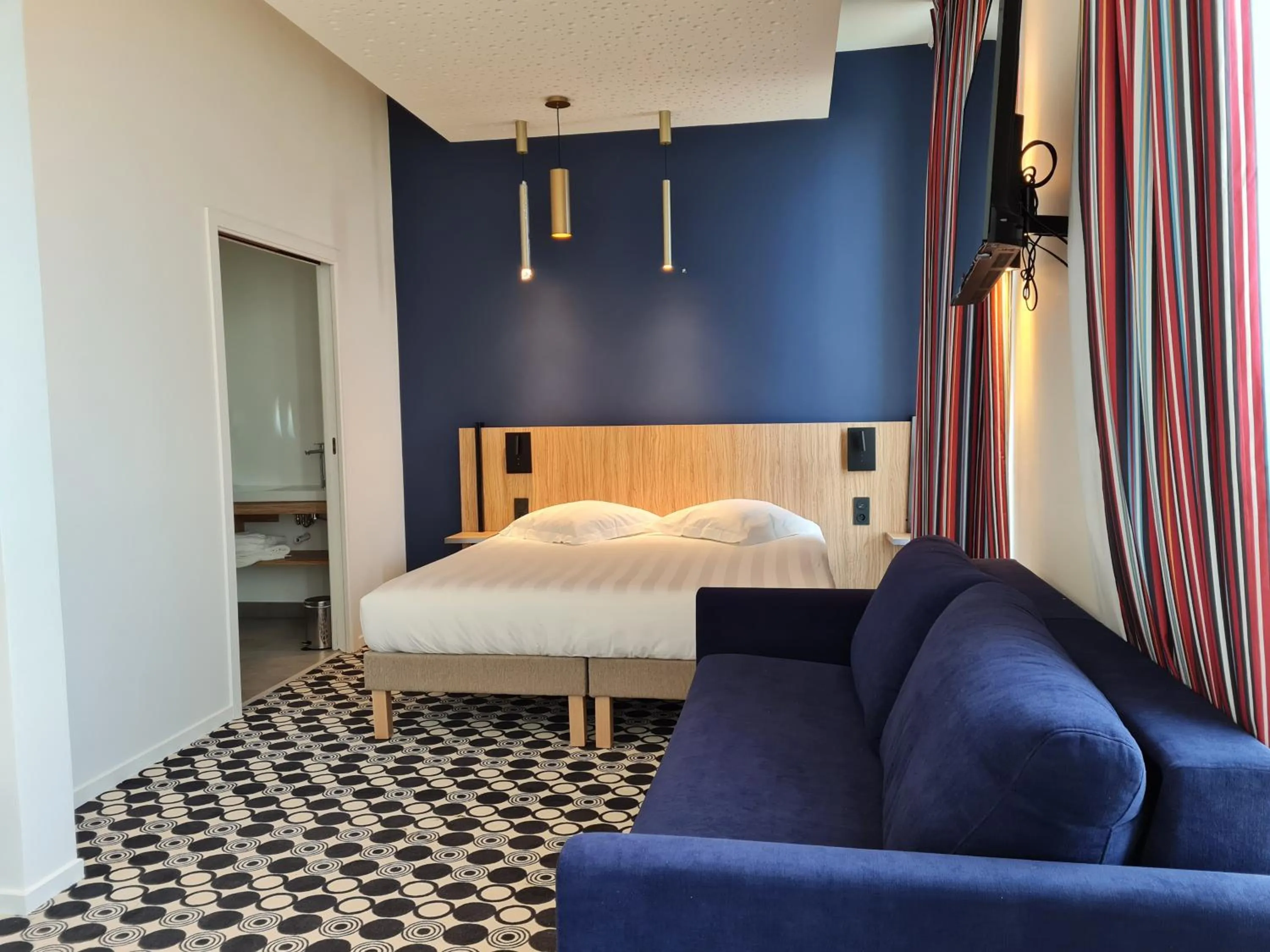 Bed in Akena Nantes Rezé Aéroport