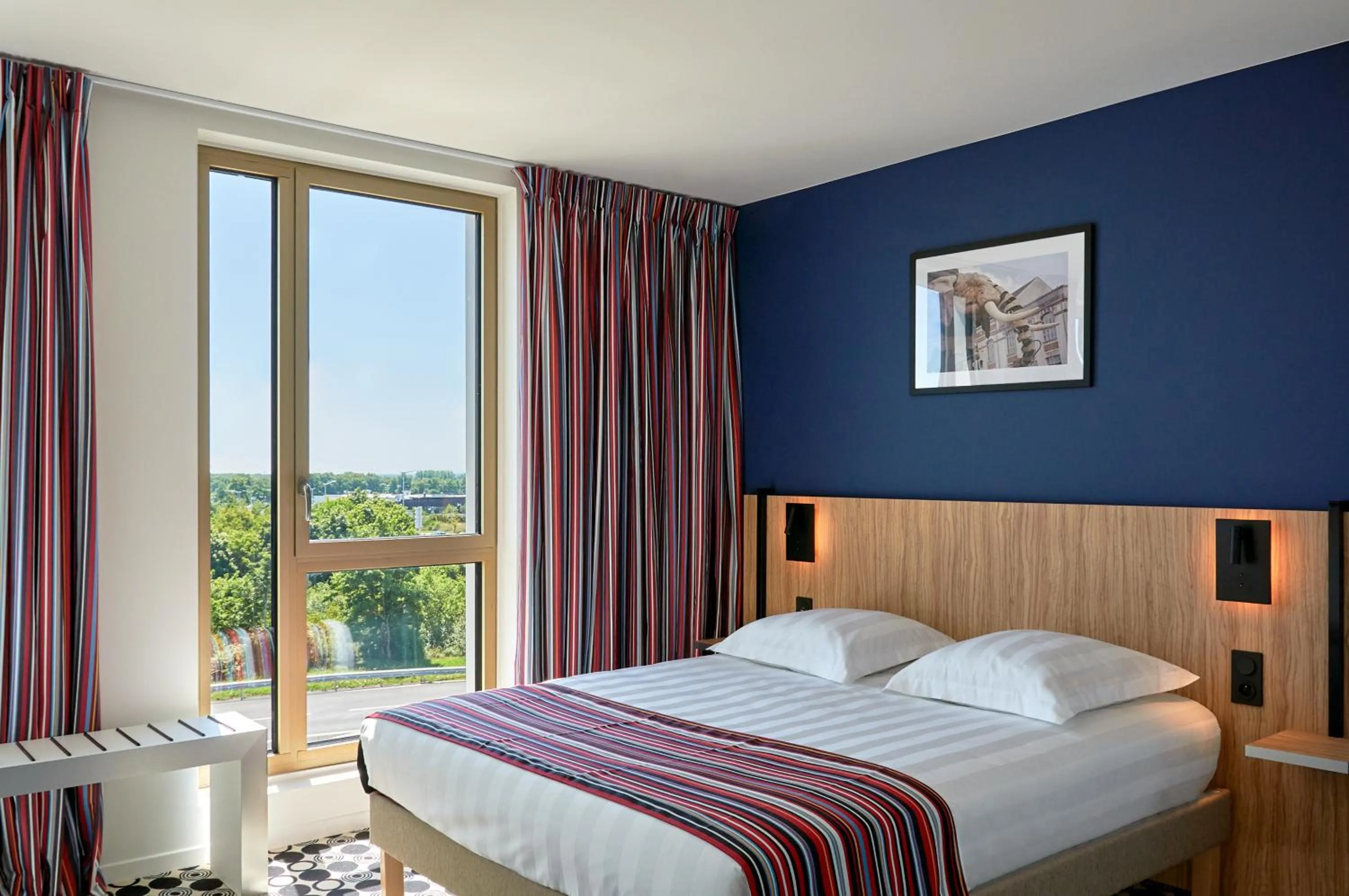 Bed in Akena Nantes Rezé Aéroport