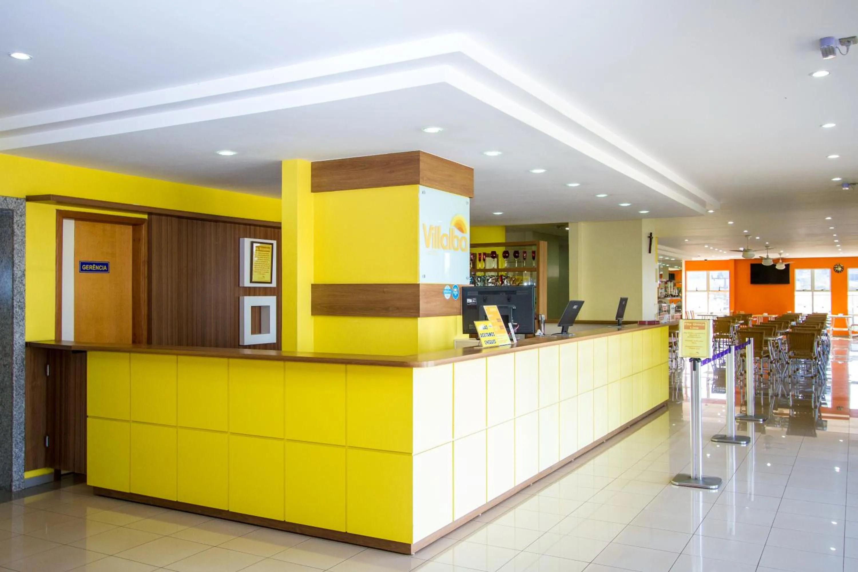 Communal lounge/ TV room in Villalba Hoteis