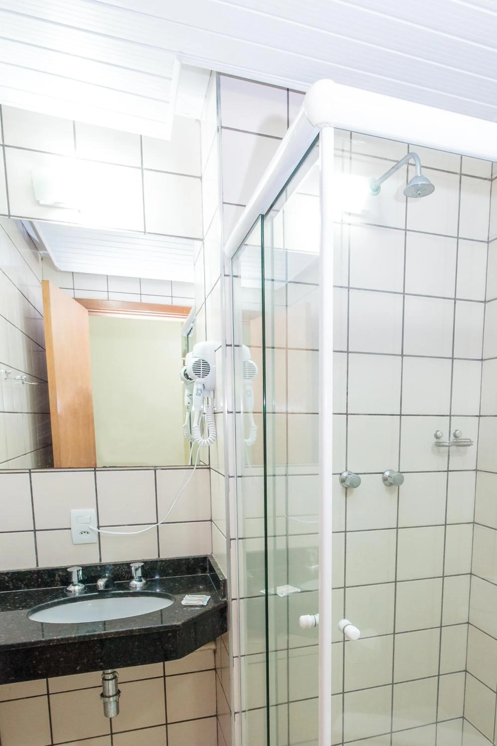 Bathroom in Villalba Hoteis