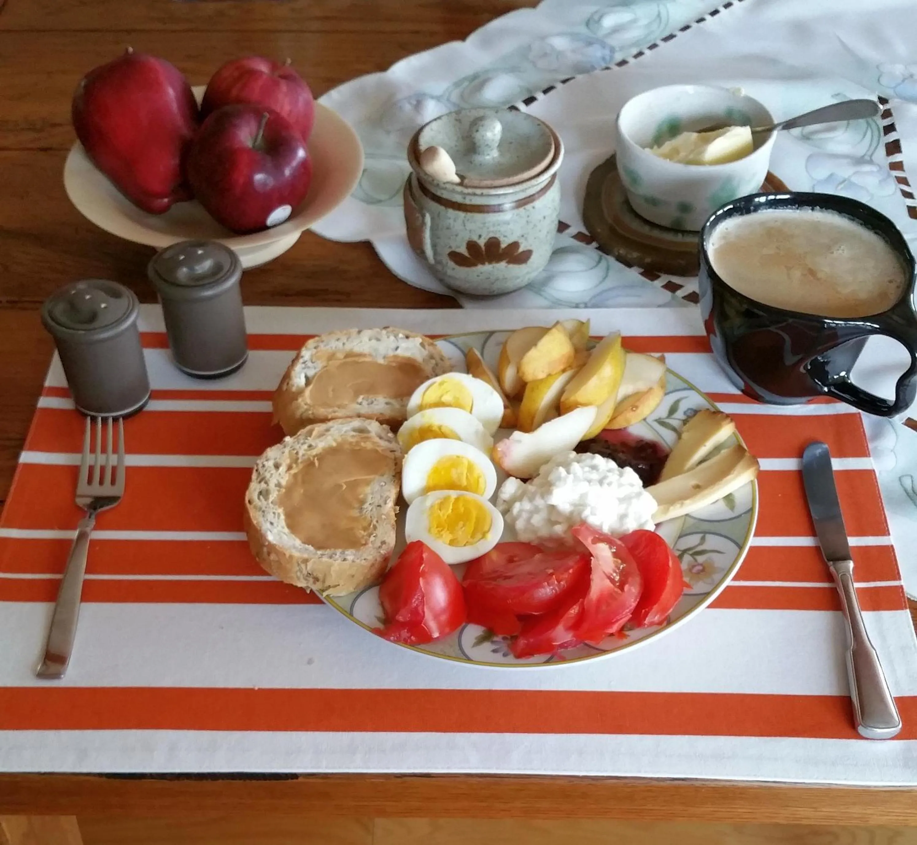 Food and drinks in Our Valley View Bed & Breakfast