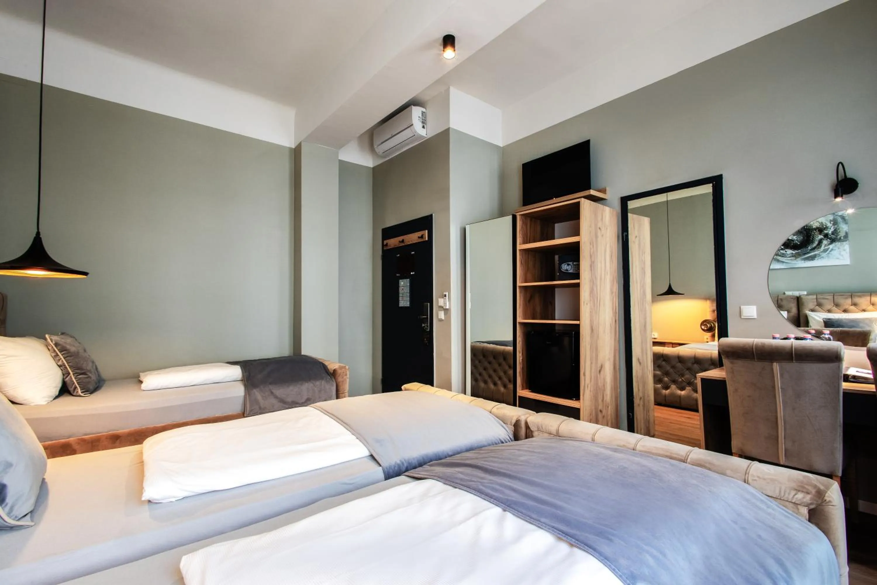 Bedroom, Bed in Hotel Resonanz Vienna