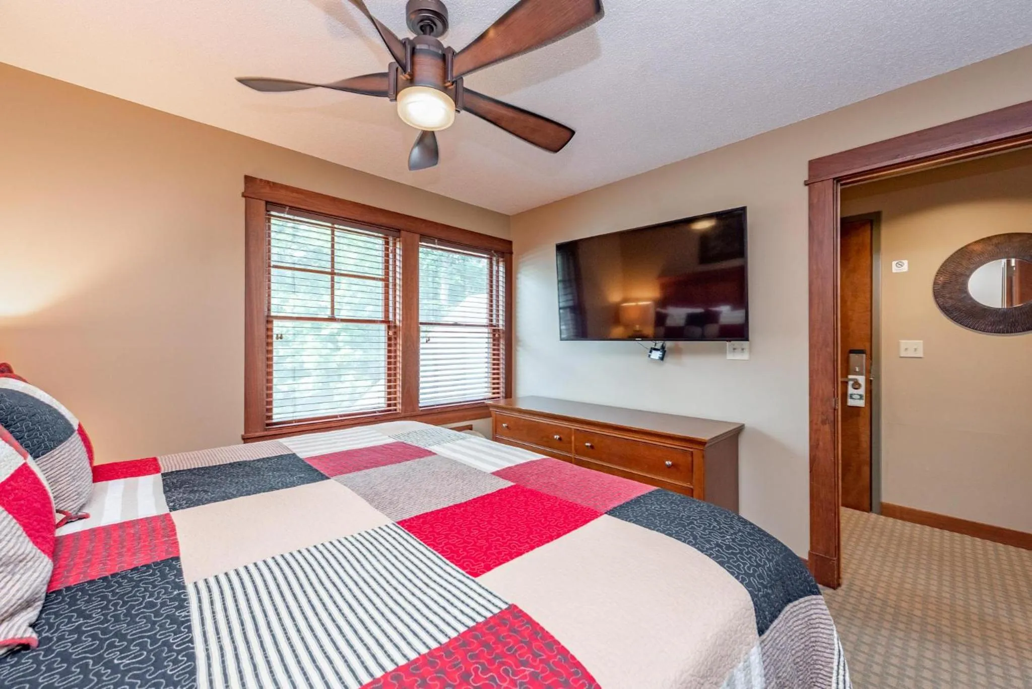 Bed in B203 One Bedroom & Loft Lake View