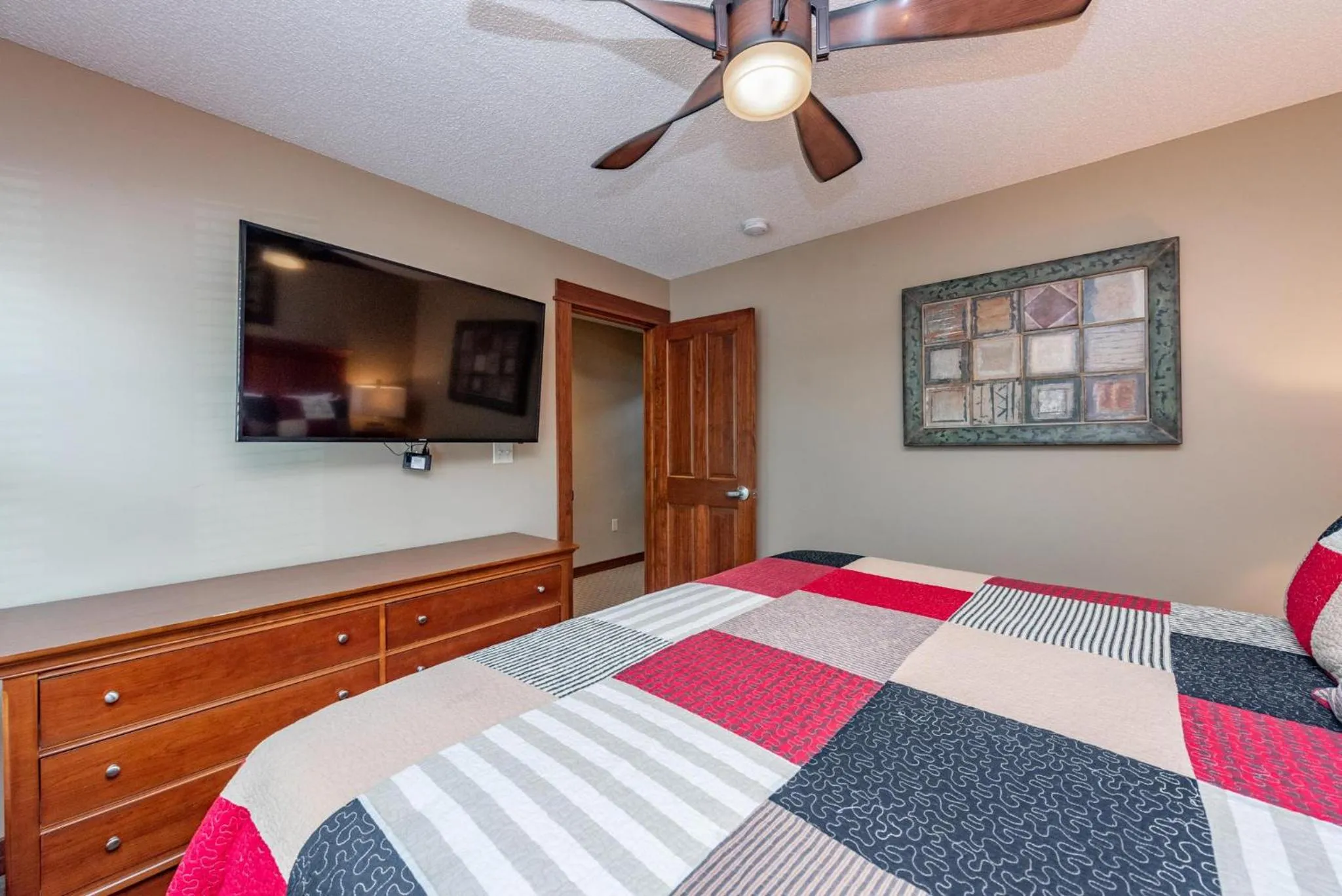 Bed in B203 One Bedroom & Loft Lake View