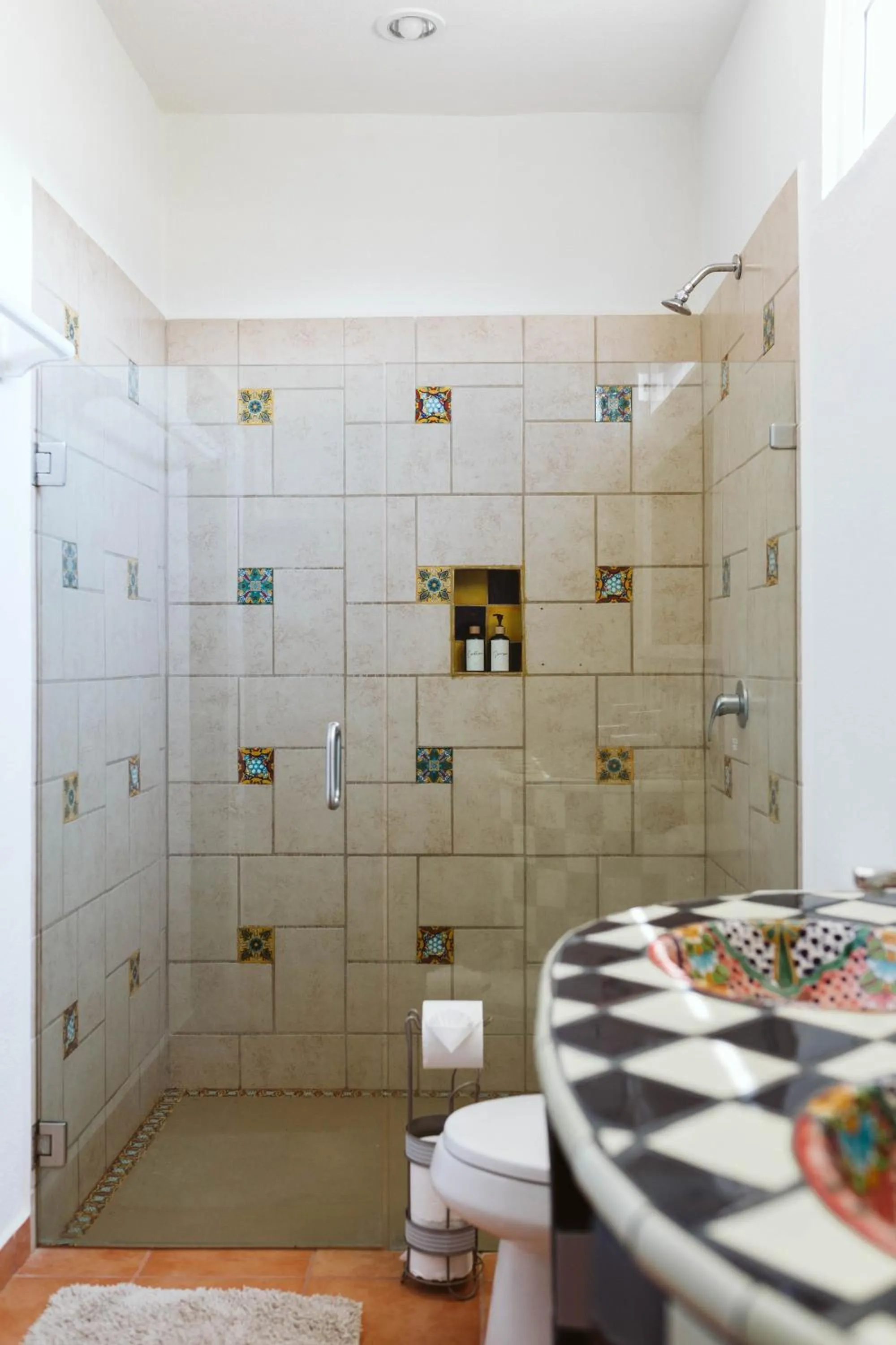 Shower in Olas de Cerritos