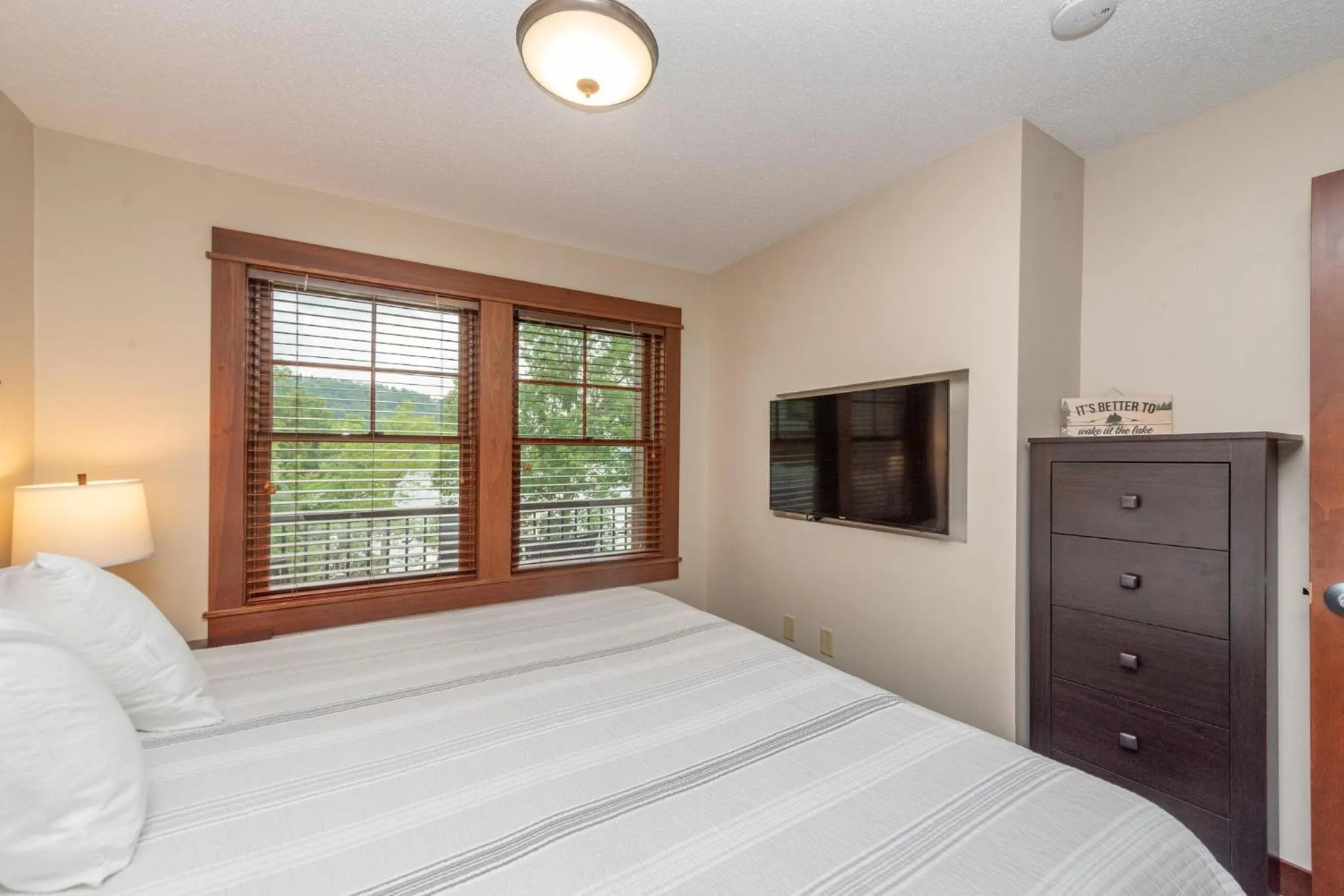 Bed in A205 One Bedroom Lake View