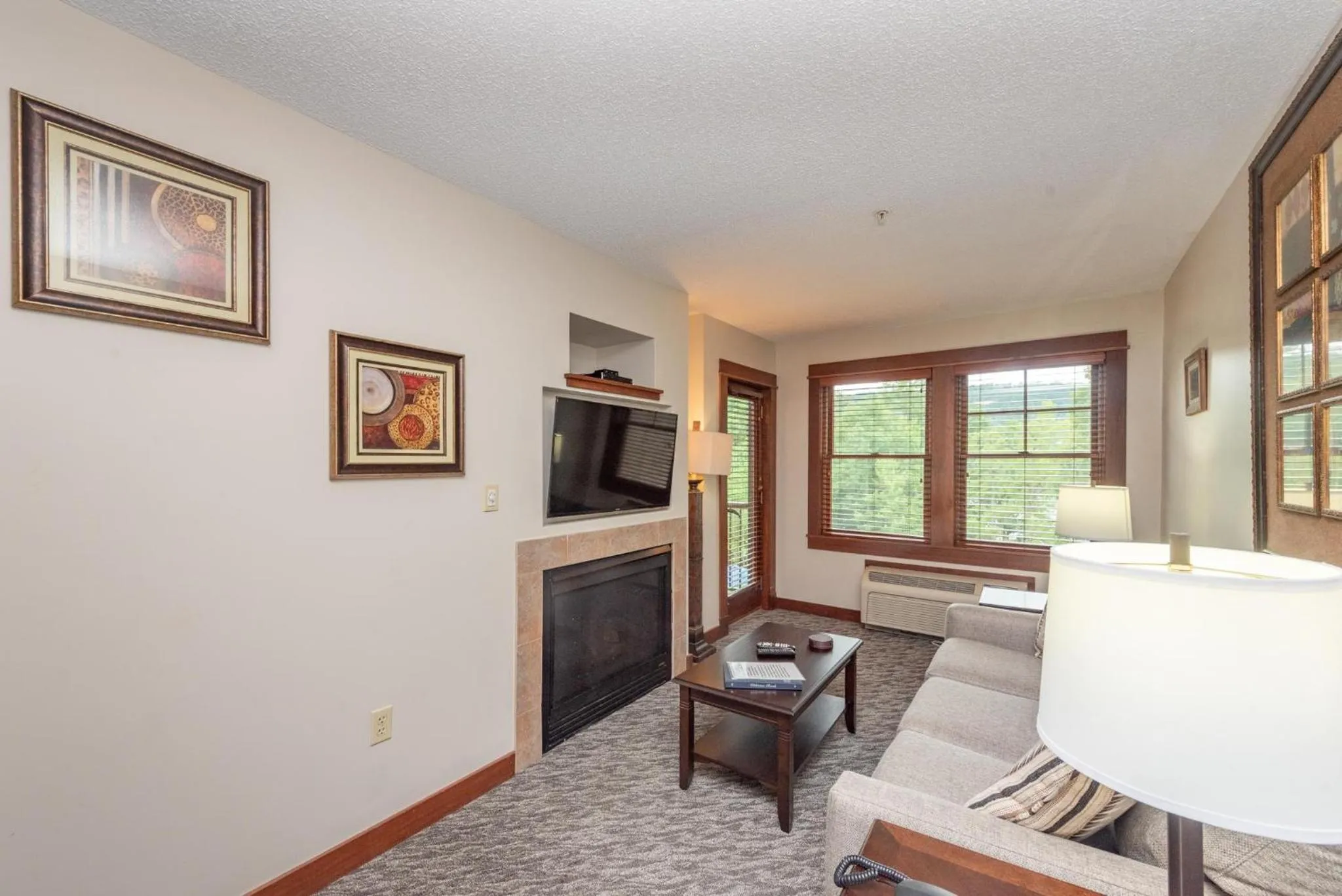 A205 One Bedroom Lake View