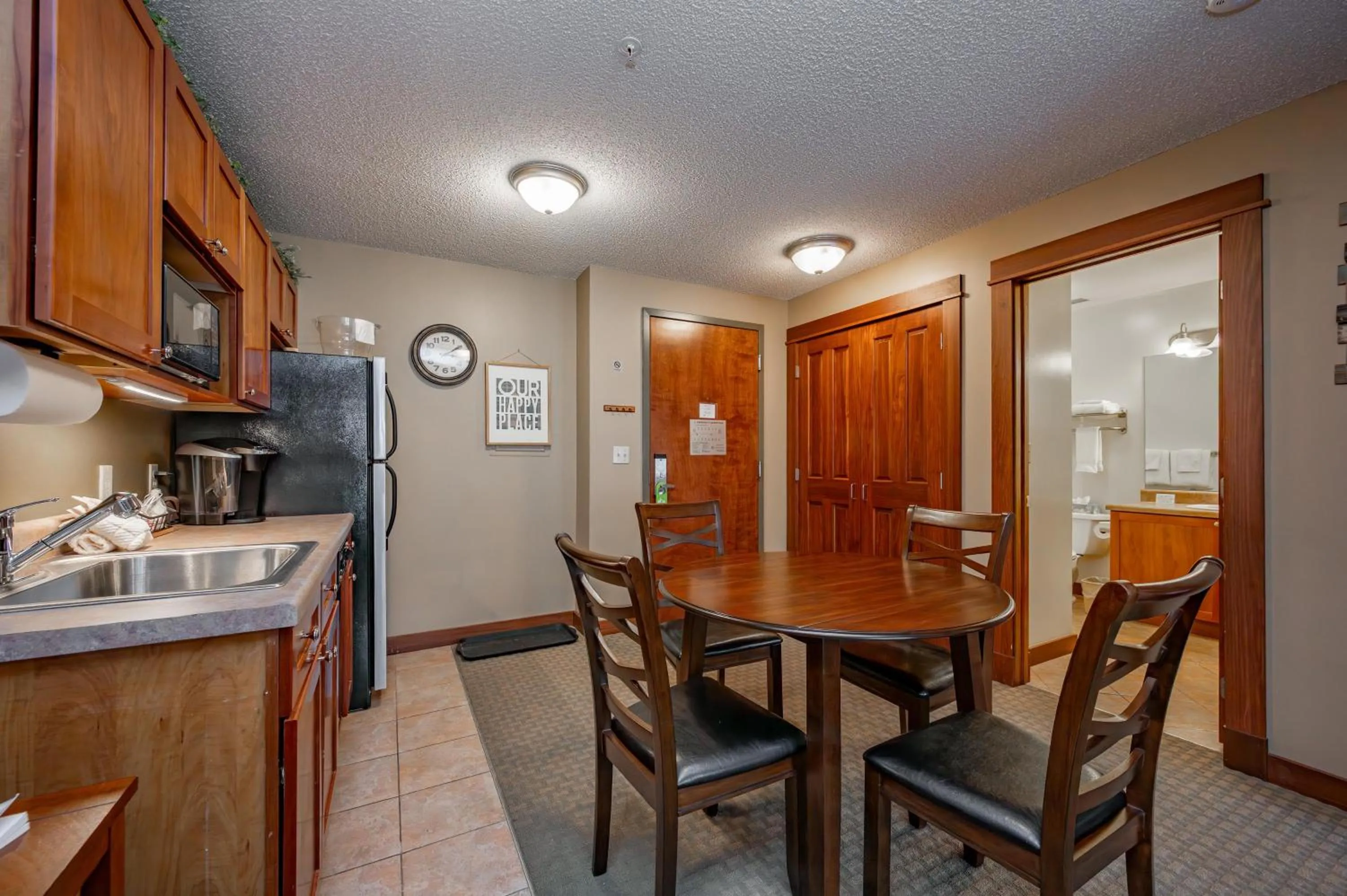 A206 One Bedroom Standard View