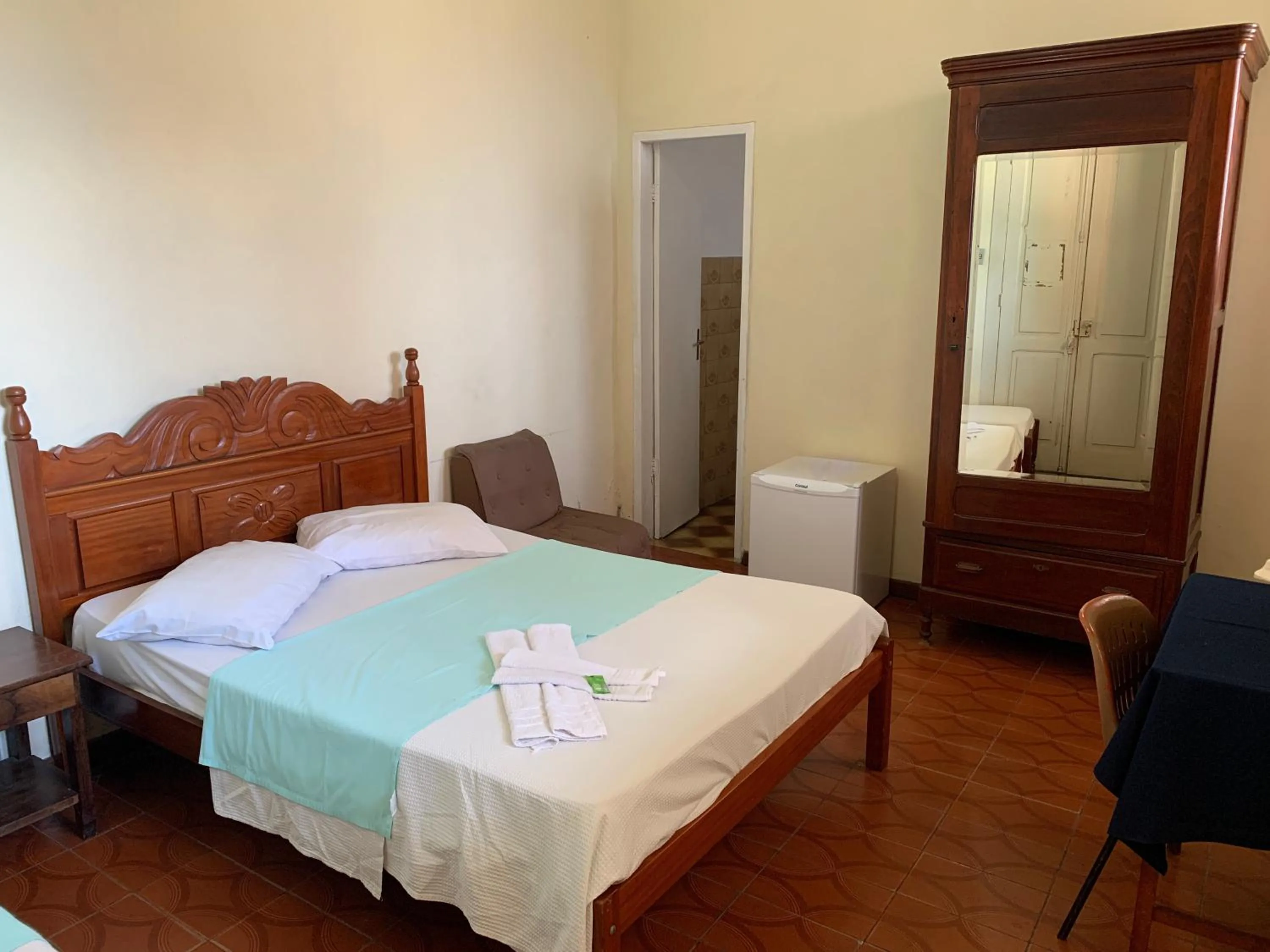 Bed in Hotel Valenciano