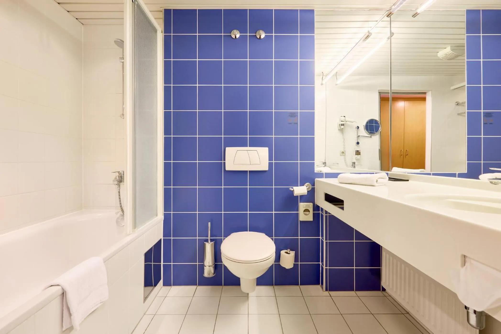 Toilet in Hotel Strudlhof Vienna