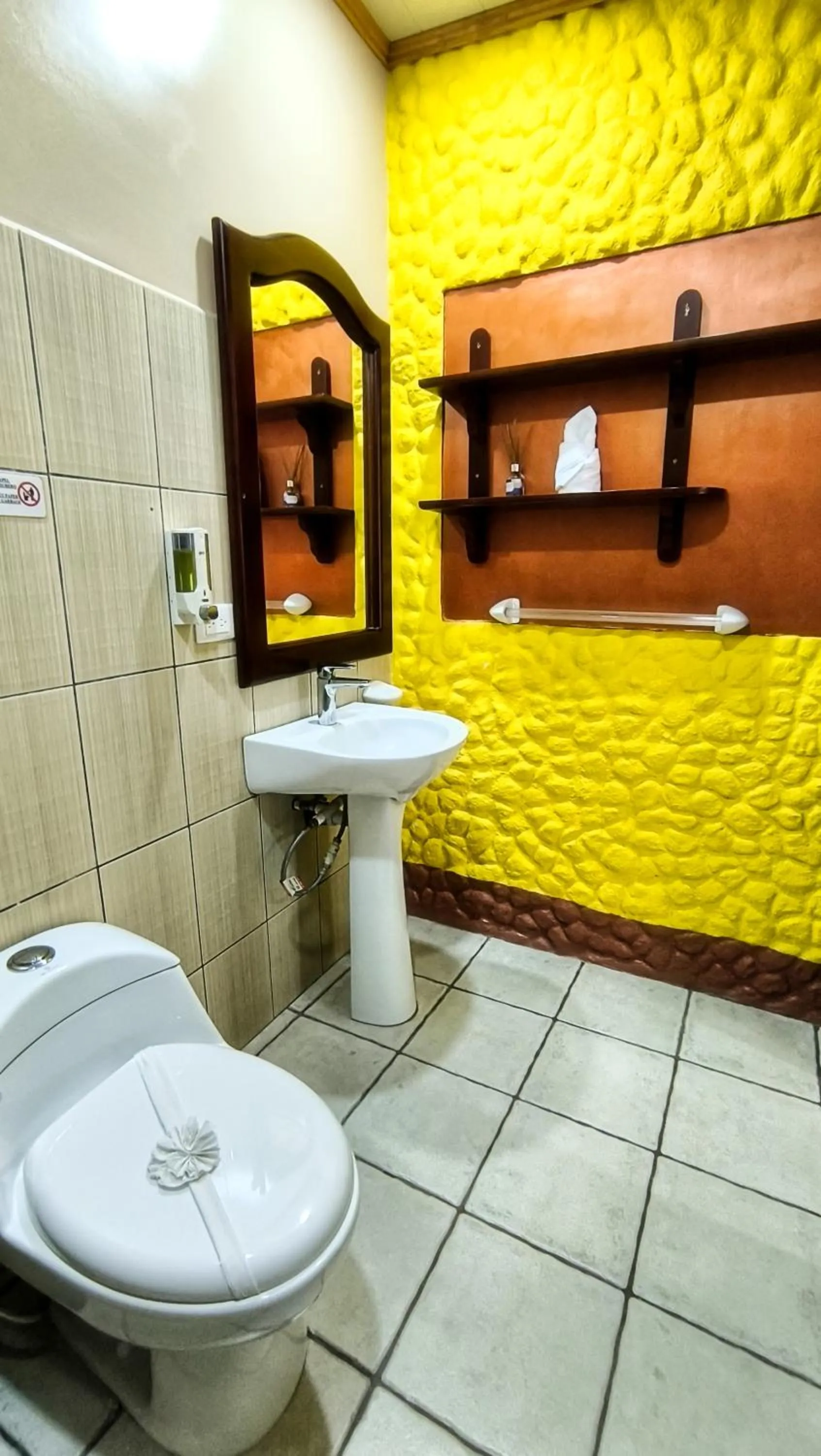 Bathroom in Hotel Arte Natura