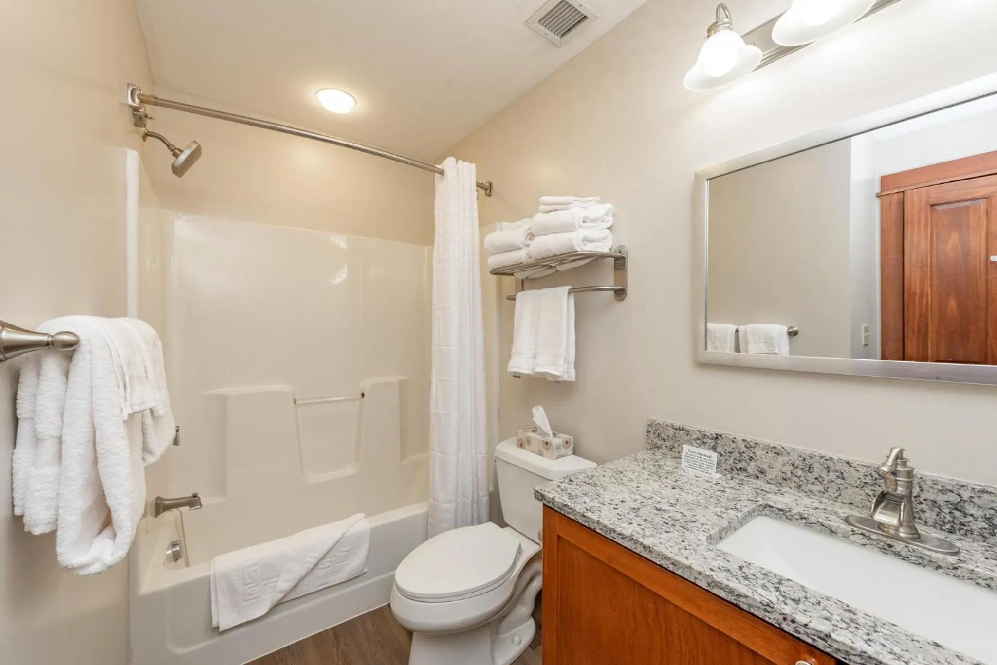 A312 One Bedroom & Loft Standard View