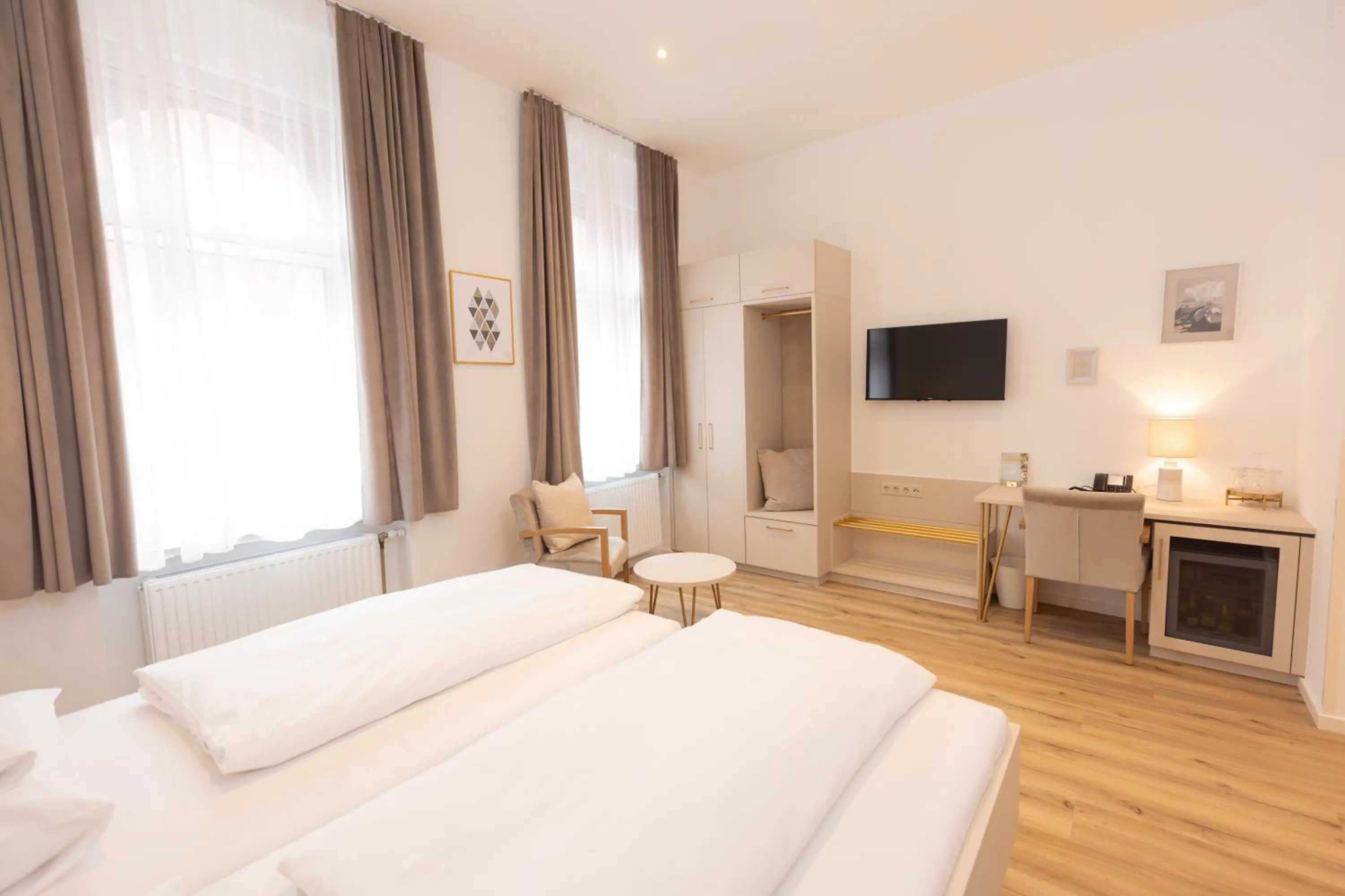 Photo of the whole room, Bed in Hotel Gollner