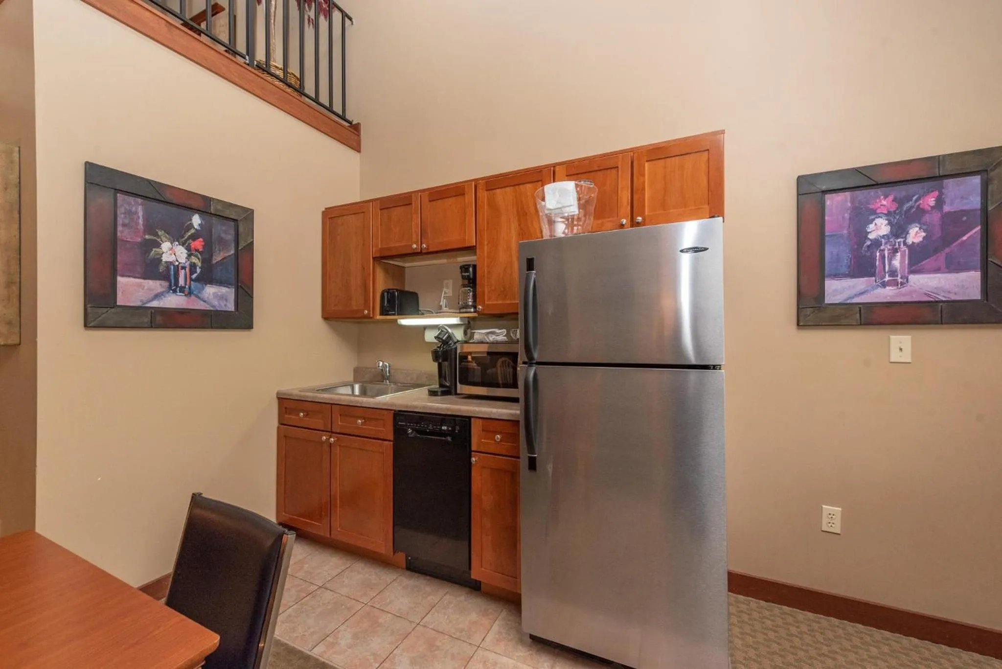 A315 Studio & Loft Lake View