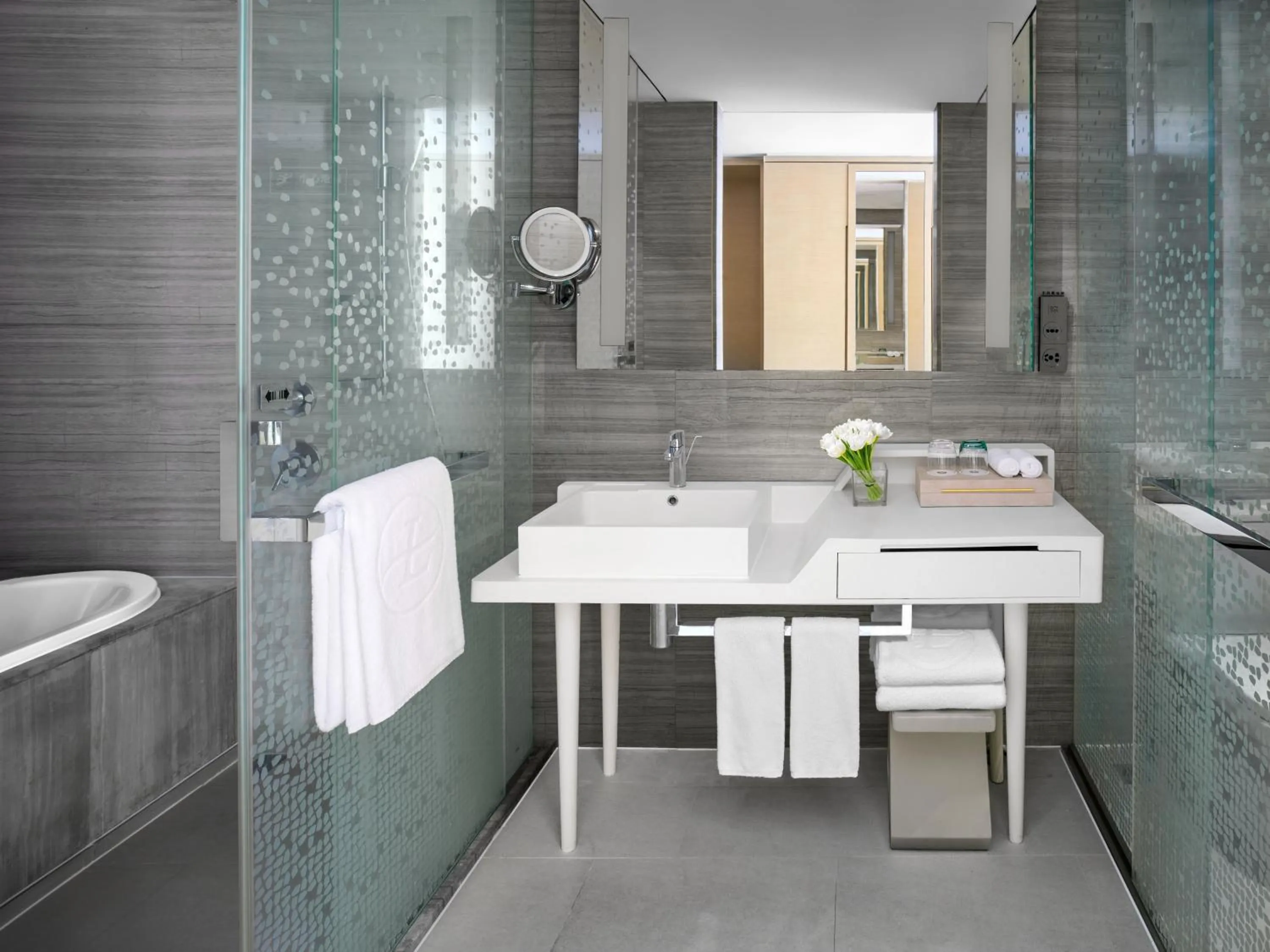 Bathroom in Langham Place Guangzhou