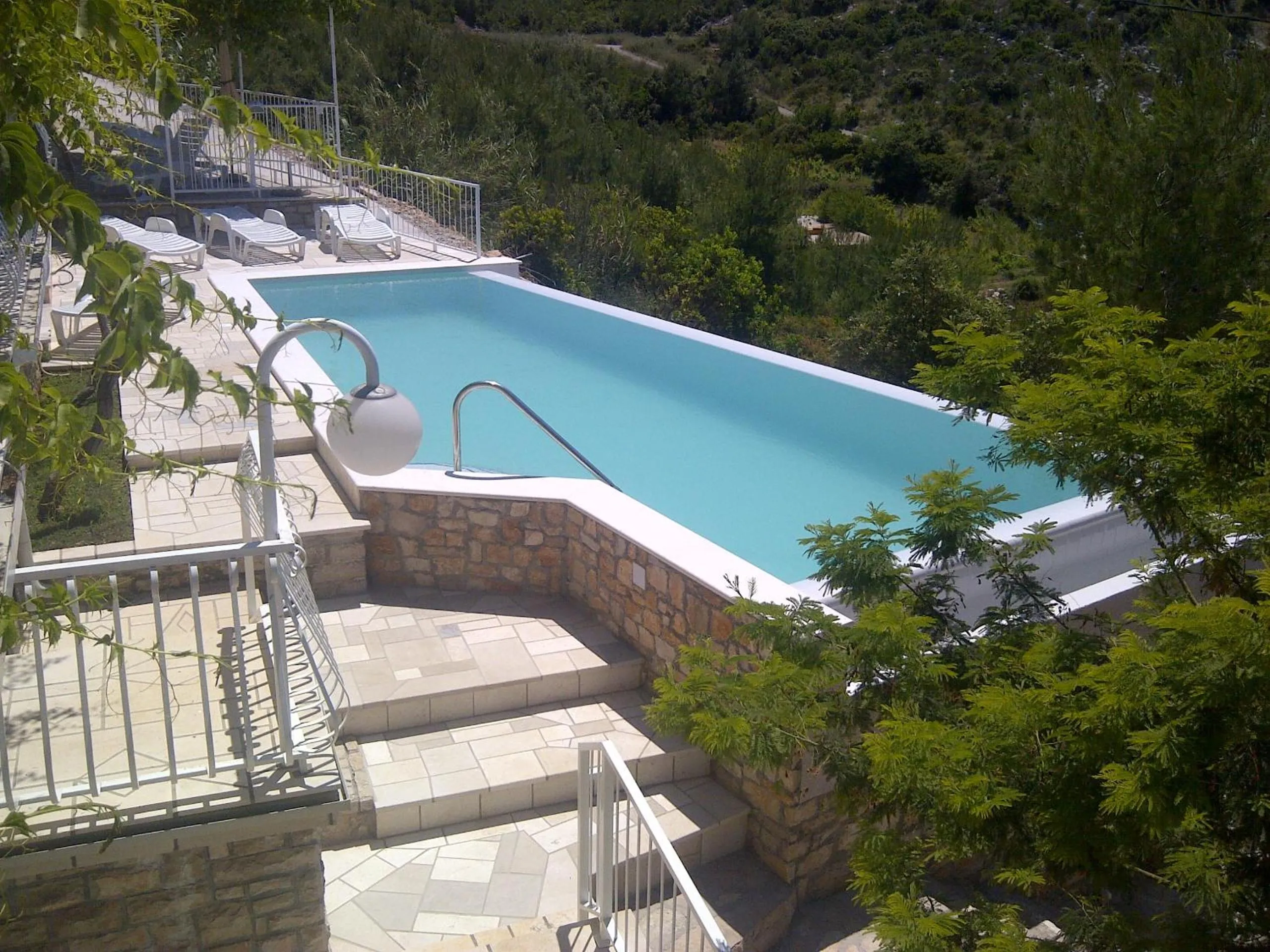 Day in Apartments Villa Sonia & Teo Hvar