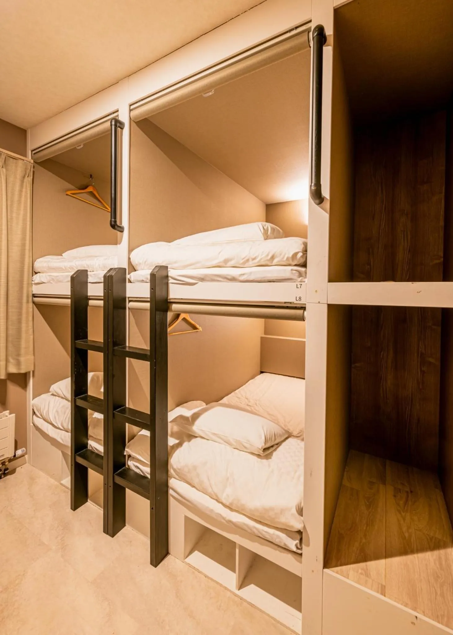 Bedroom, Bed in Rusutsu Grand Cabin