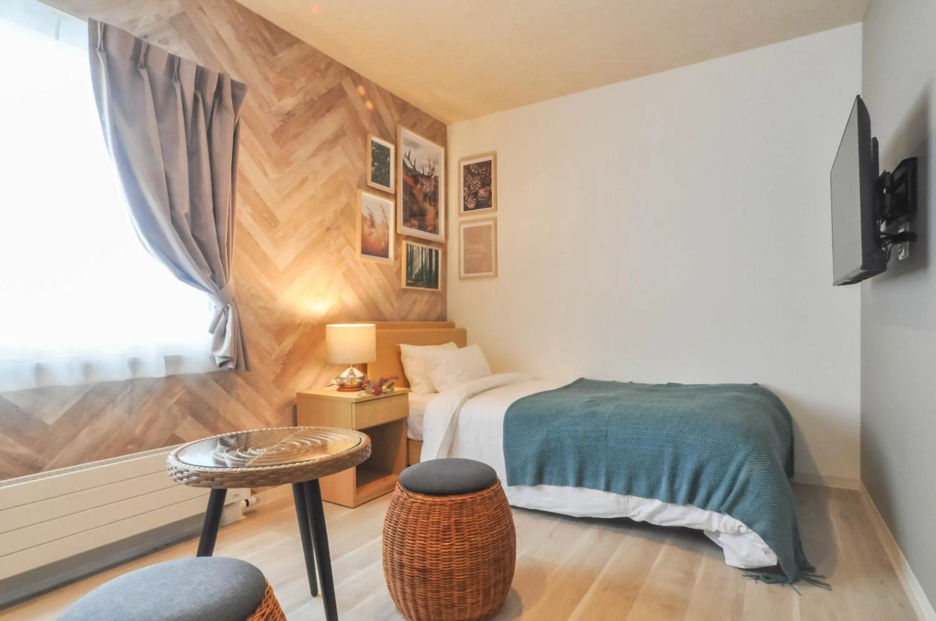 Bedroom, Bed in Rusutsu Grand Cabin