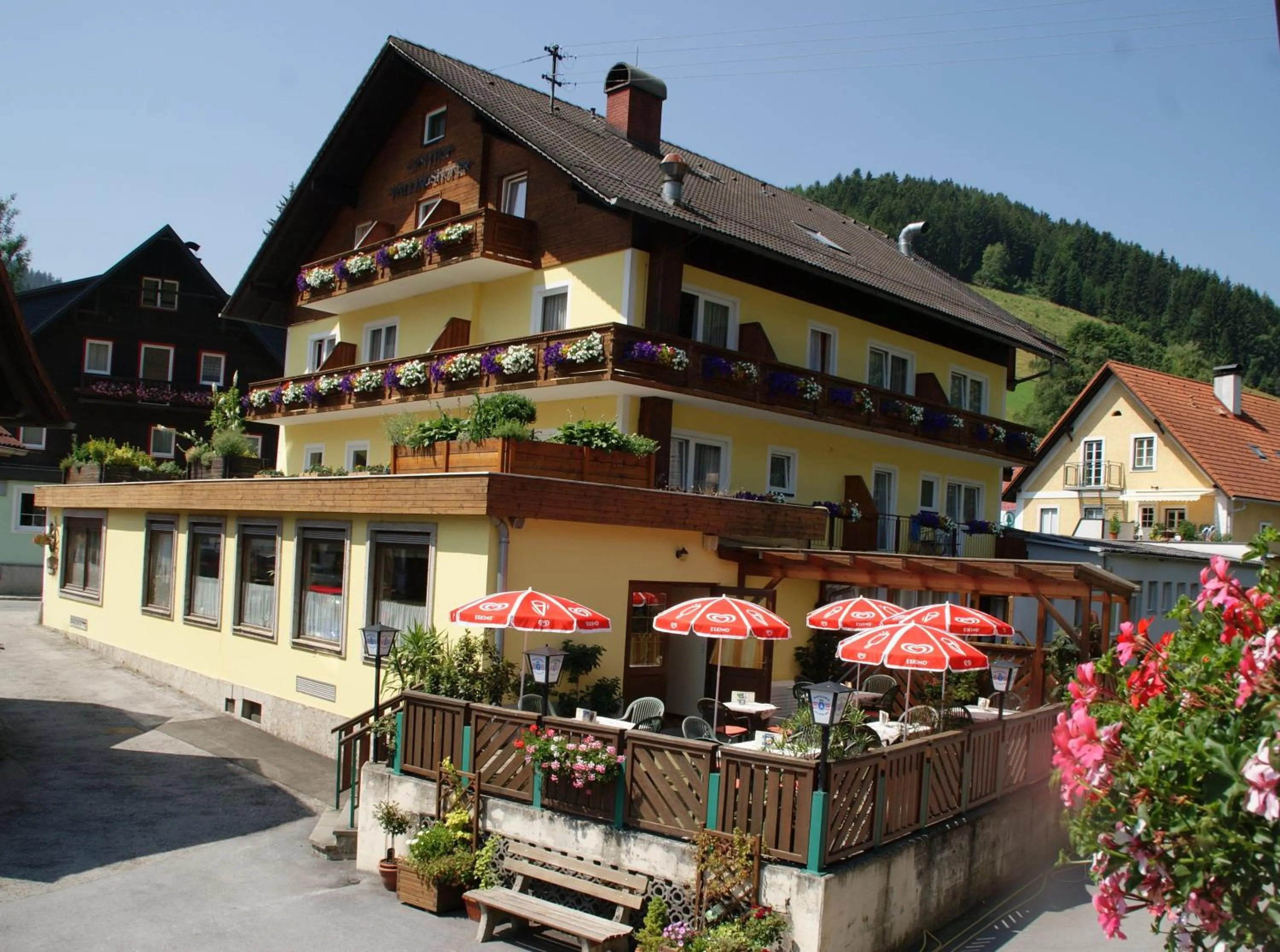 Property building in Landhotel-Restaurant Willingshofer