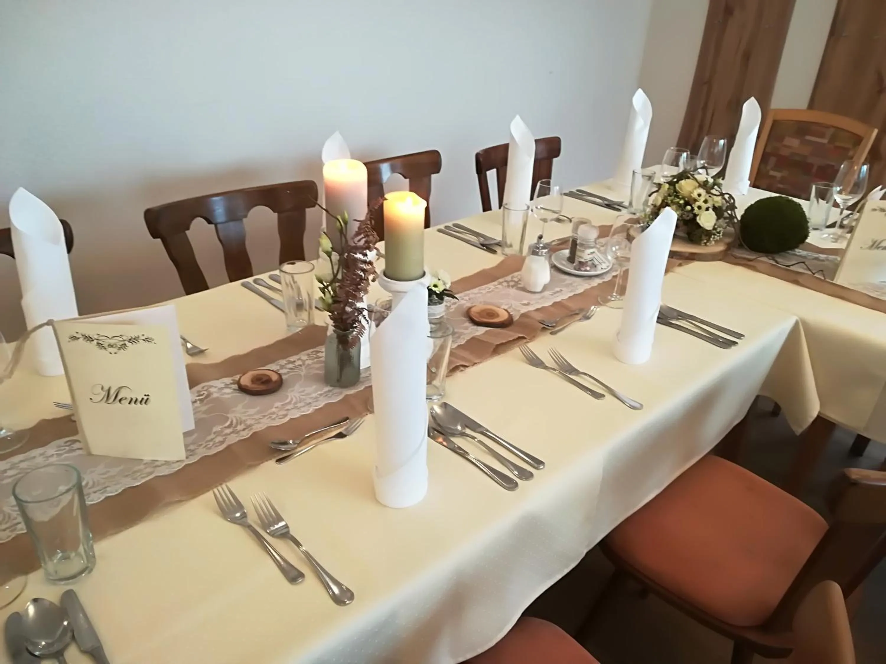 Restaurant/places to eat in Landhotel-Restaurant Willingshofer