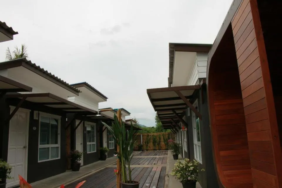 Facade/entrance in Baantalaywhan Resort