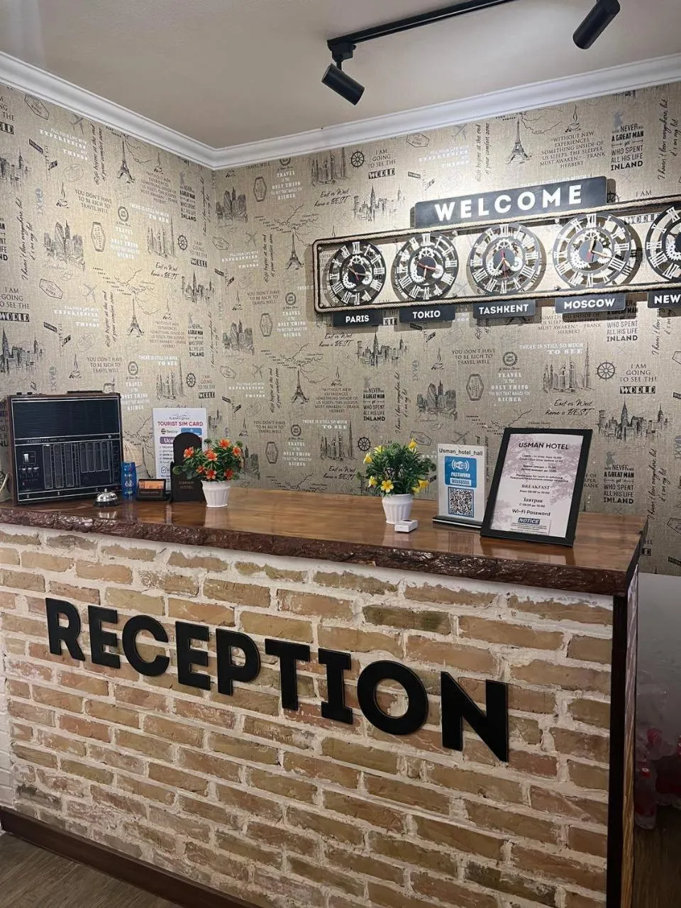 Lobby or reception in Usman