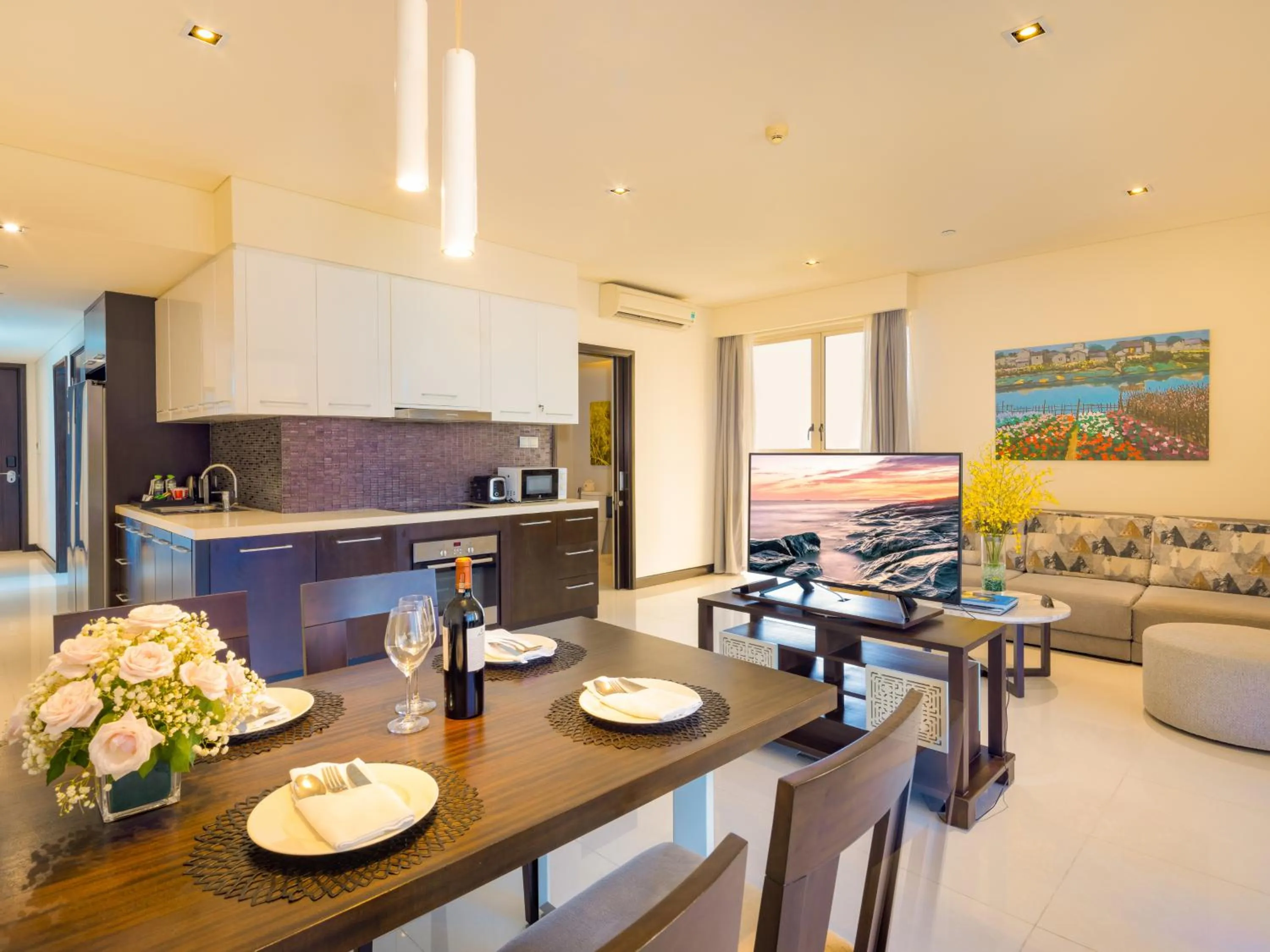 Kitchen or kitchenette in The Costa Nha Trang Residences