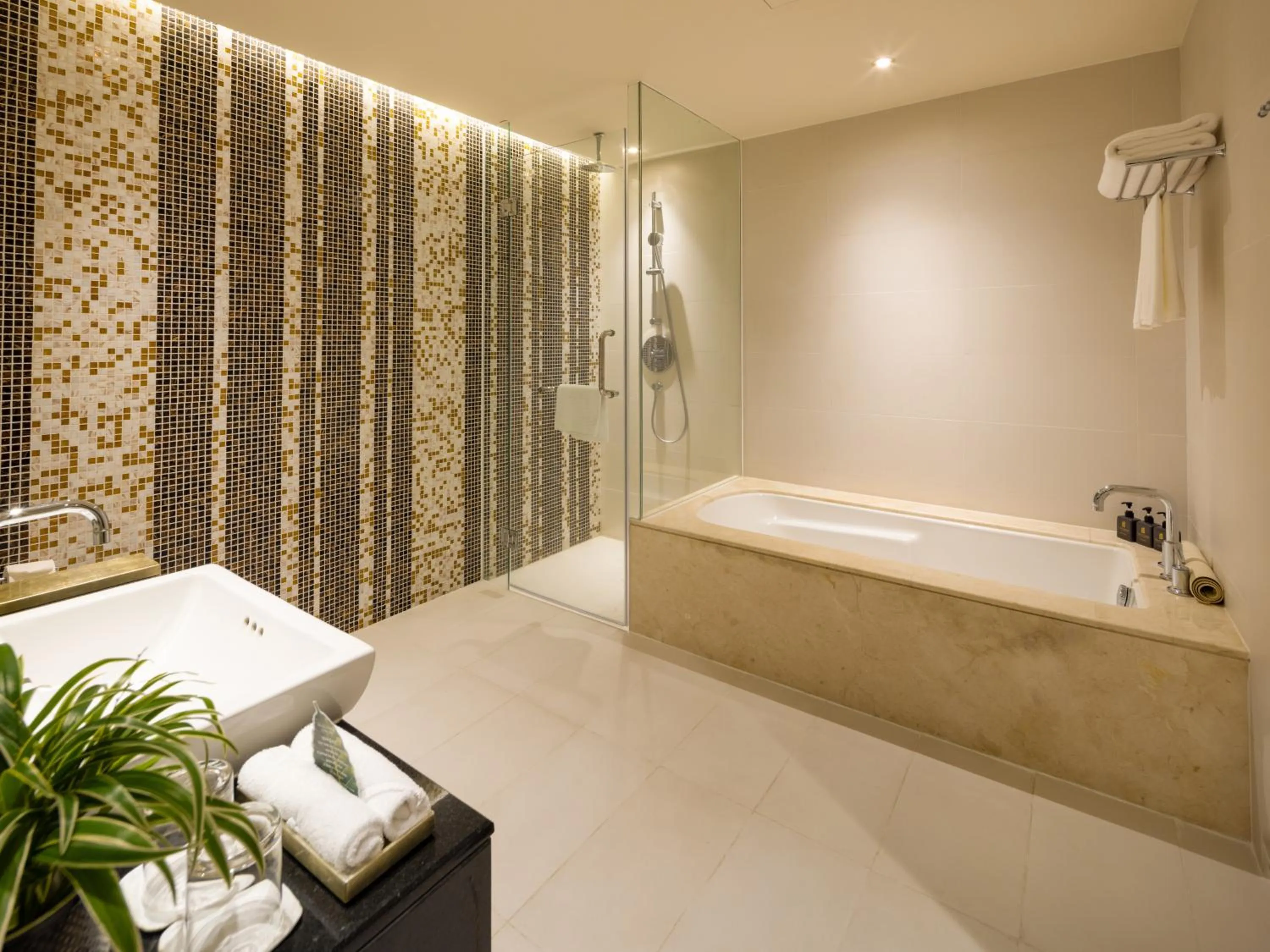 Hot Tub, Bed in The Costa Nha Trang Residences