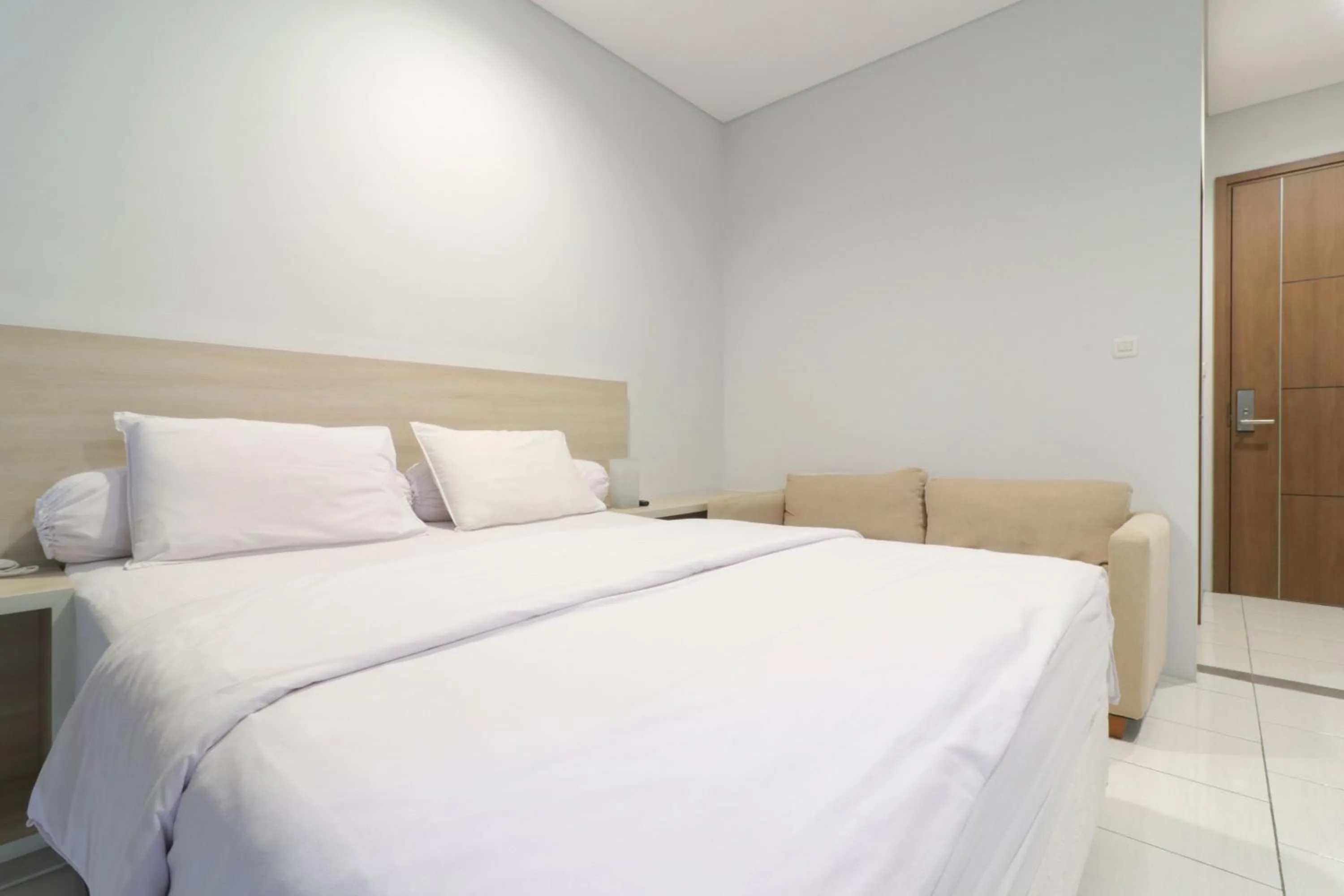 Bed in Mendjangan Residence