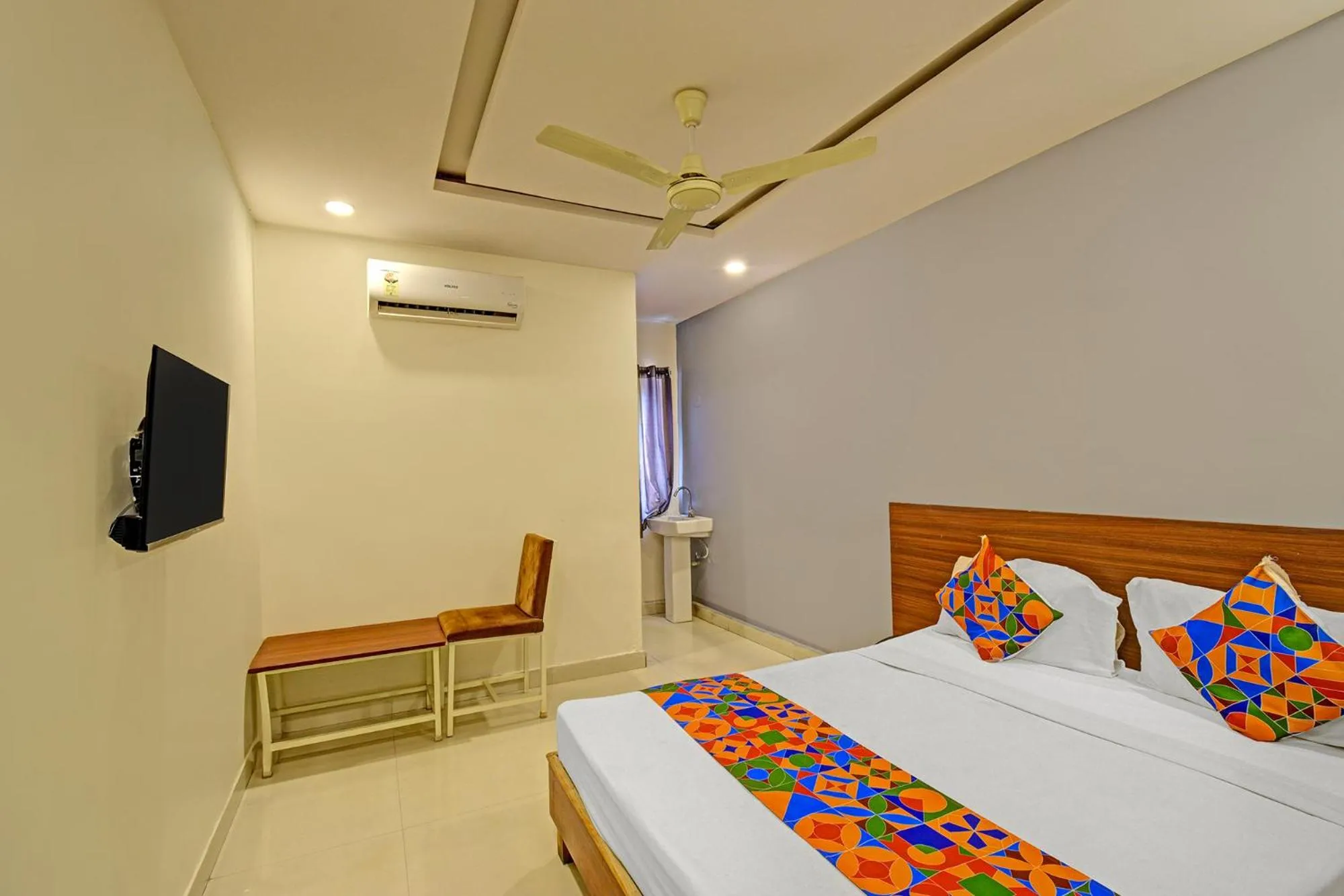 Bed in FabHotel White Ridge LB Nagar