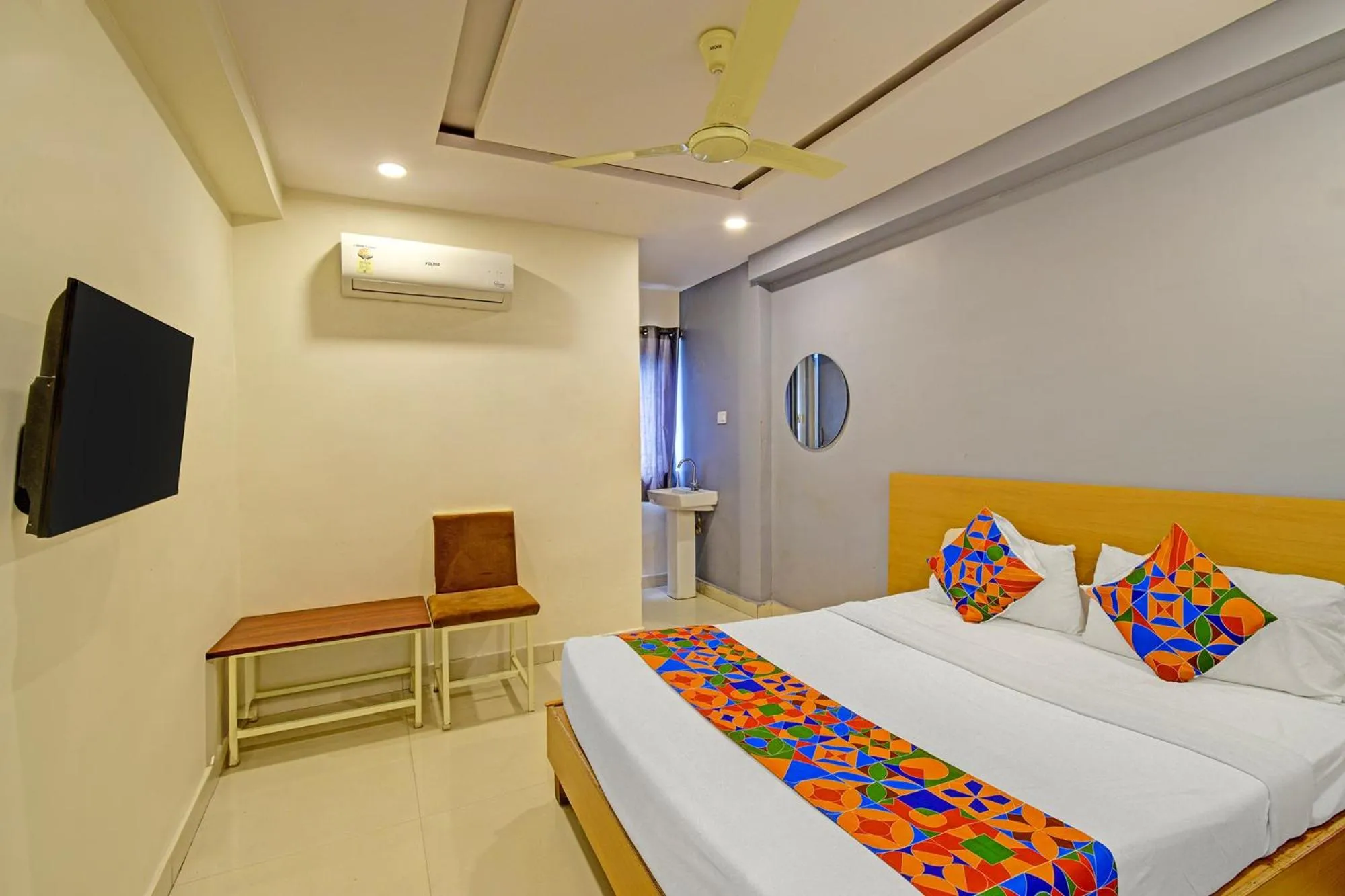 Bed in FabHotel White Ridge LB Nagar