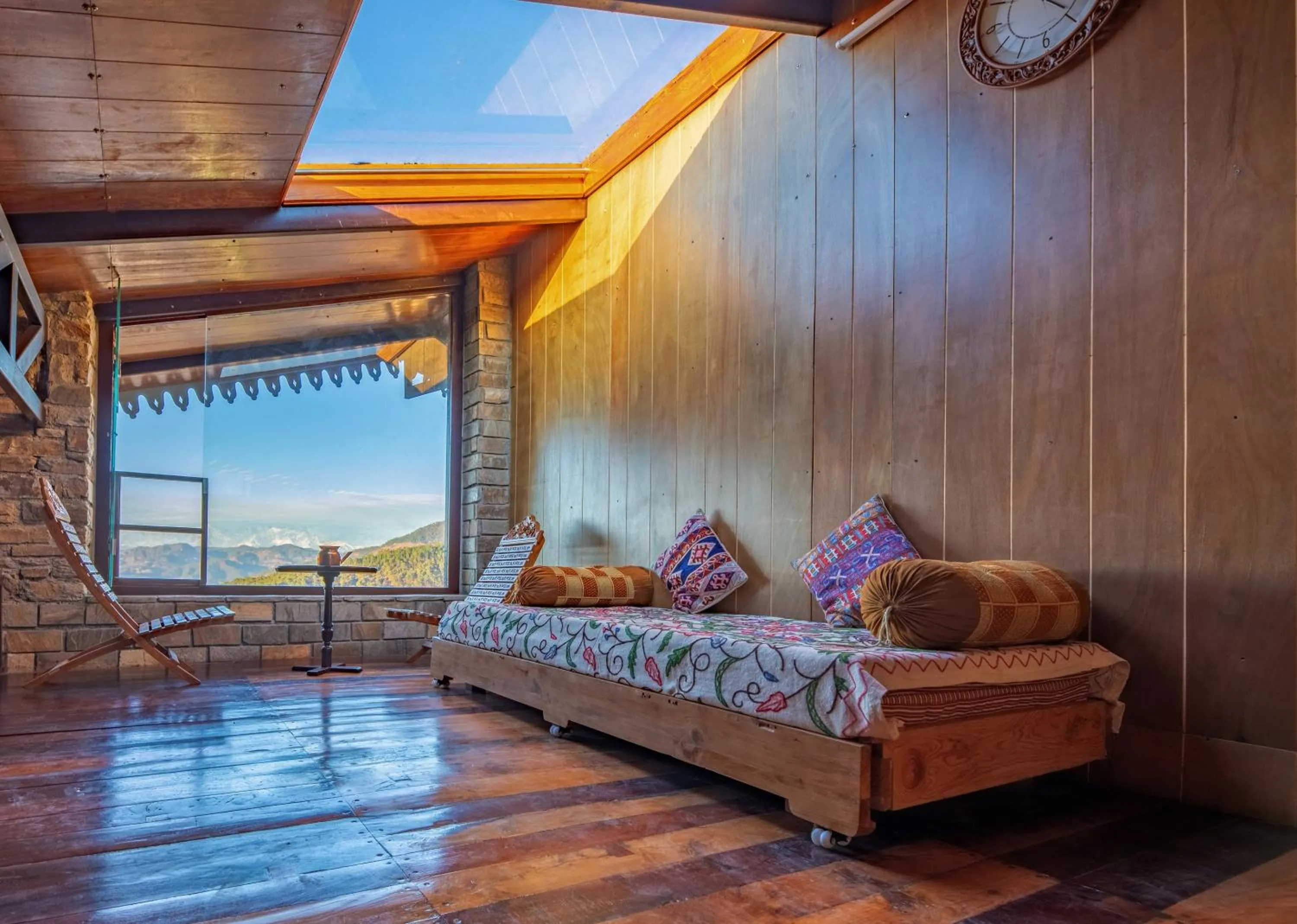 Seating area, Bed in BluSalzz Homes - The Himalayan Bungalow, Almora - Uttarakhand
