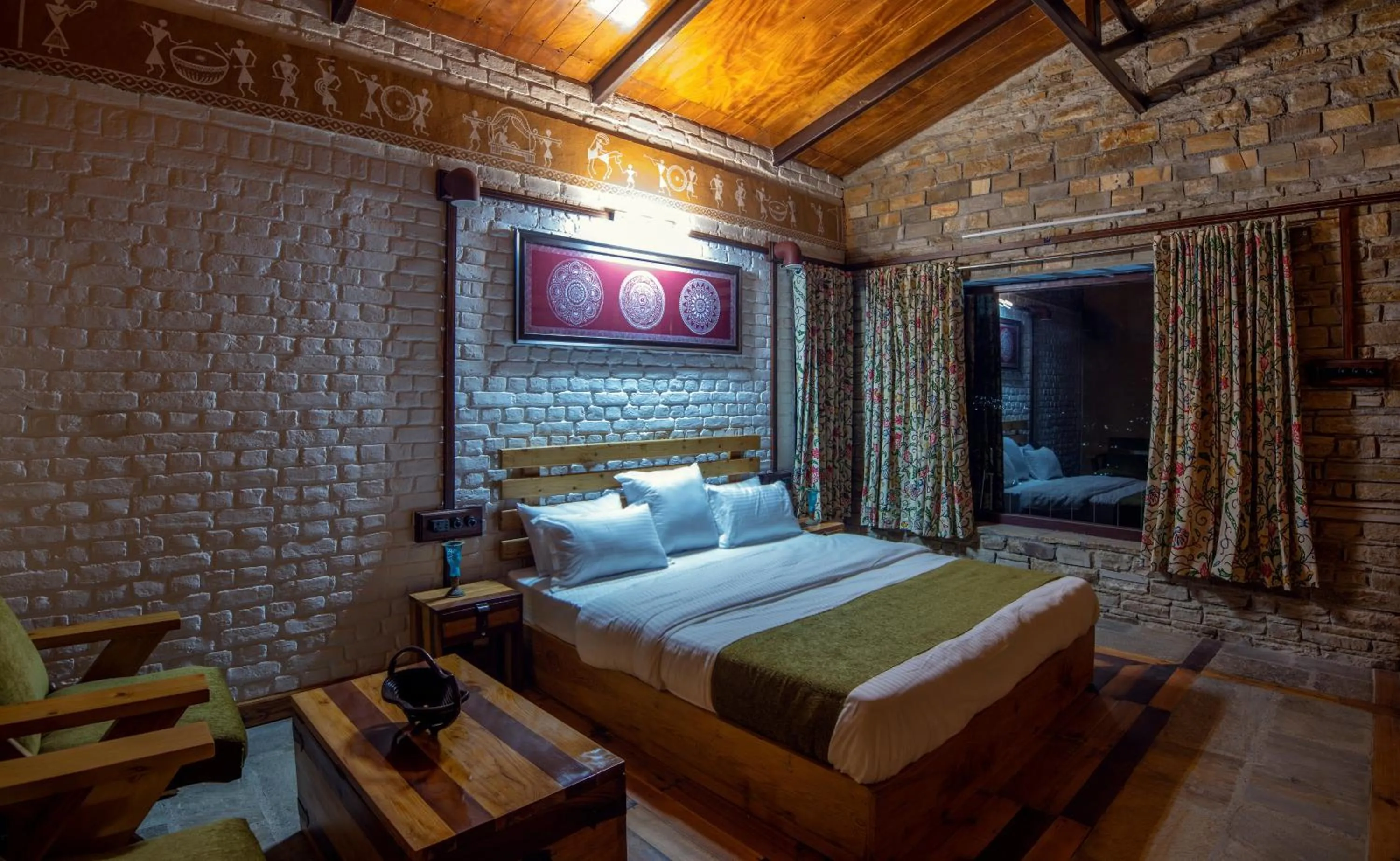 Bed in BluSalzz Homes - The Himalayan Bungalow, Almora - Uttarakhand