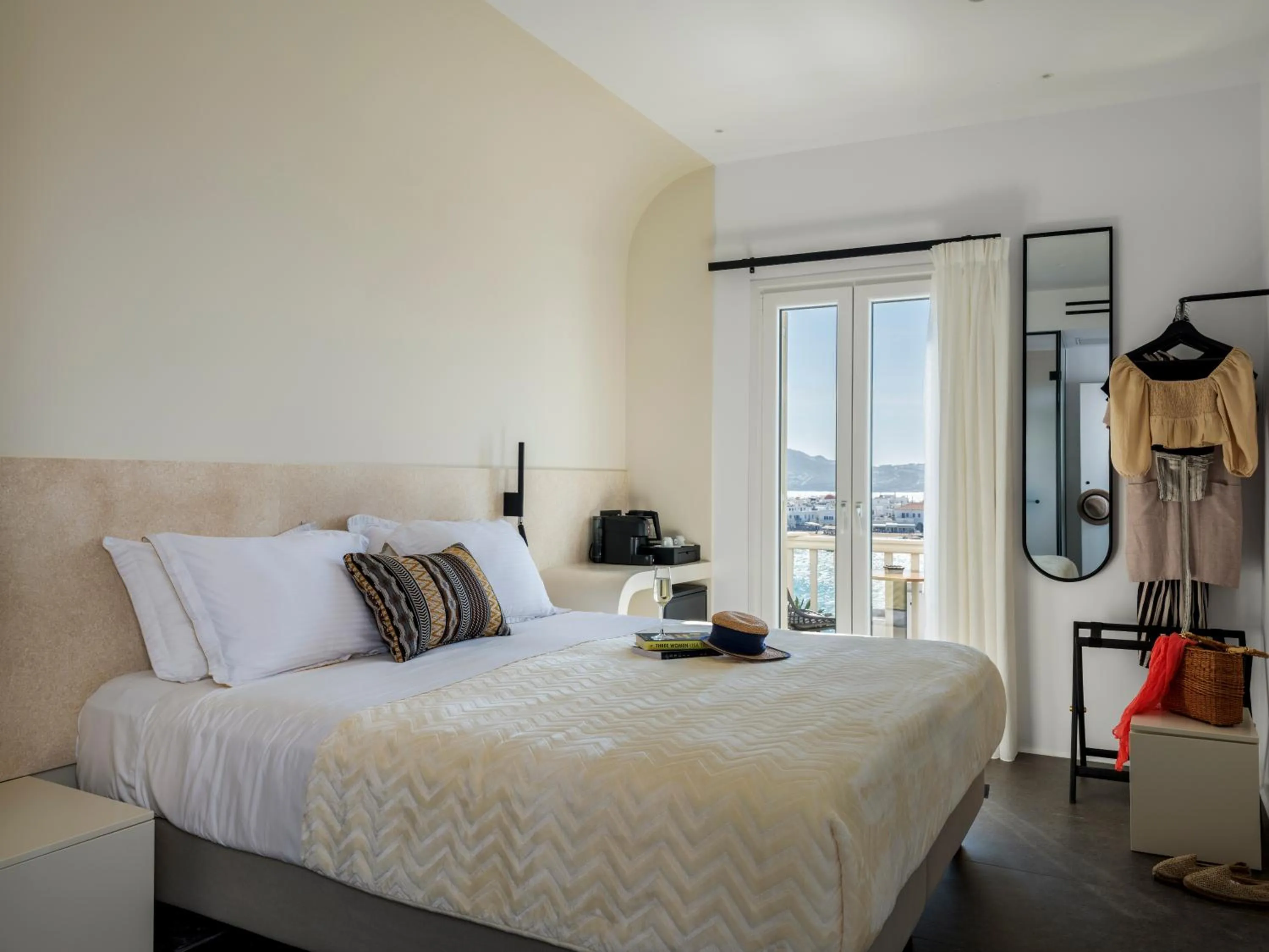Photo of the whole room, Bed in Yalos Hotel Sunset view Mykonos town private rooms