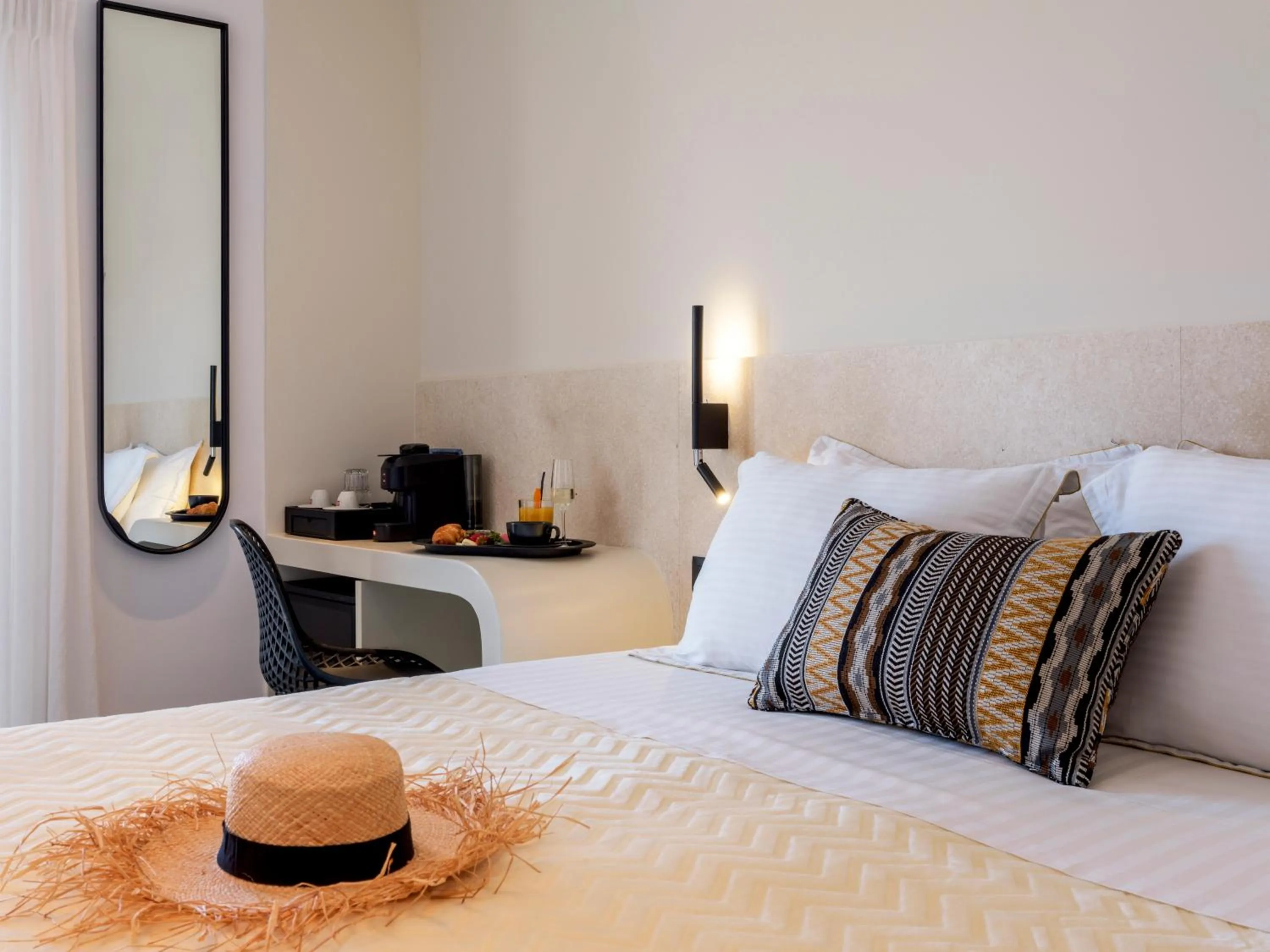 Photo of the whole room, Bed in Yalos Hotel Sunset view Mykonos town private rooms