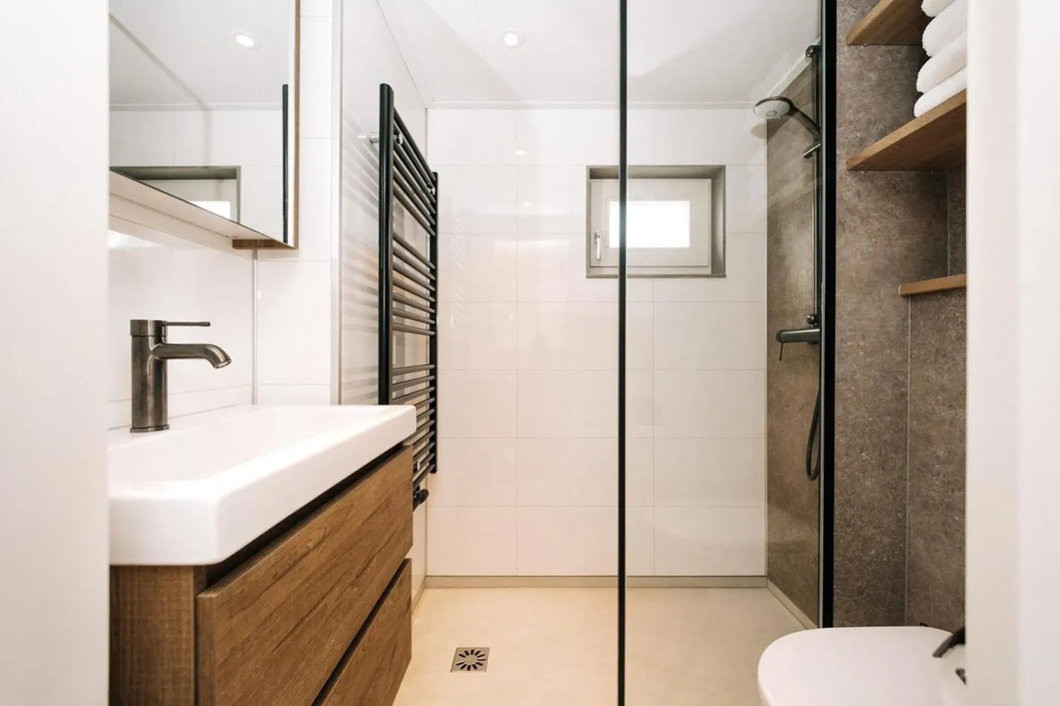 Toilet in Thalassa Beach Houses