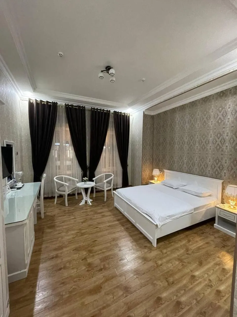 Photo of the whole room, Bed in IZUMRUD PALACE